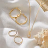 Joyas para el verano: qué usar y cómo cuidarlas en días de sol