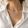 Cómo combinar joyas con una camisa blanca: ideas para un look atemporal