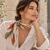 Cómo combinar joyas con un pañuelo: guía de estilo y proporciones