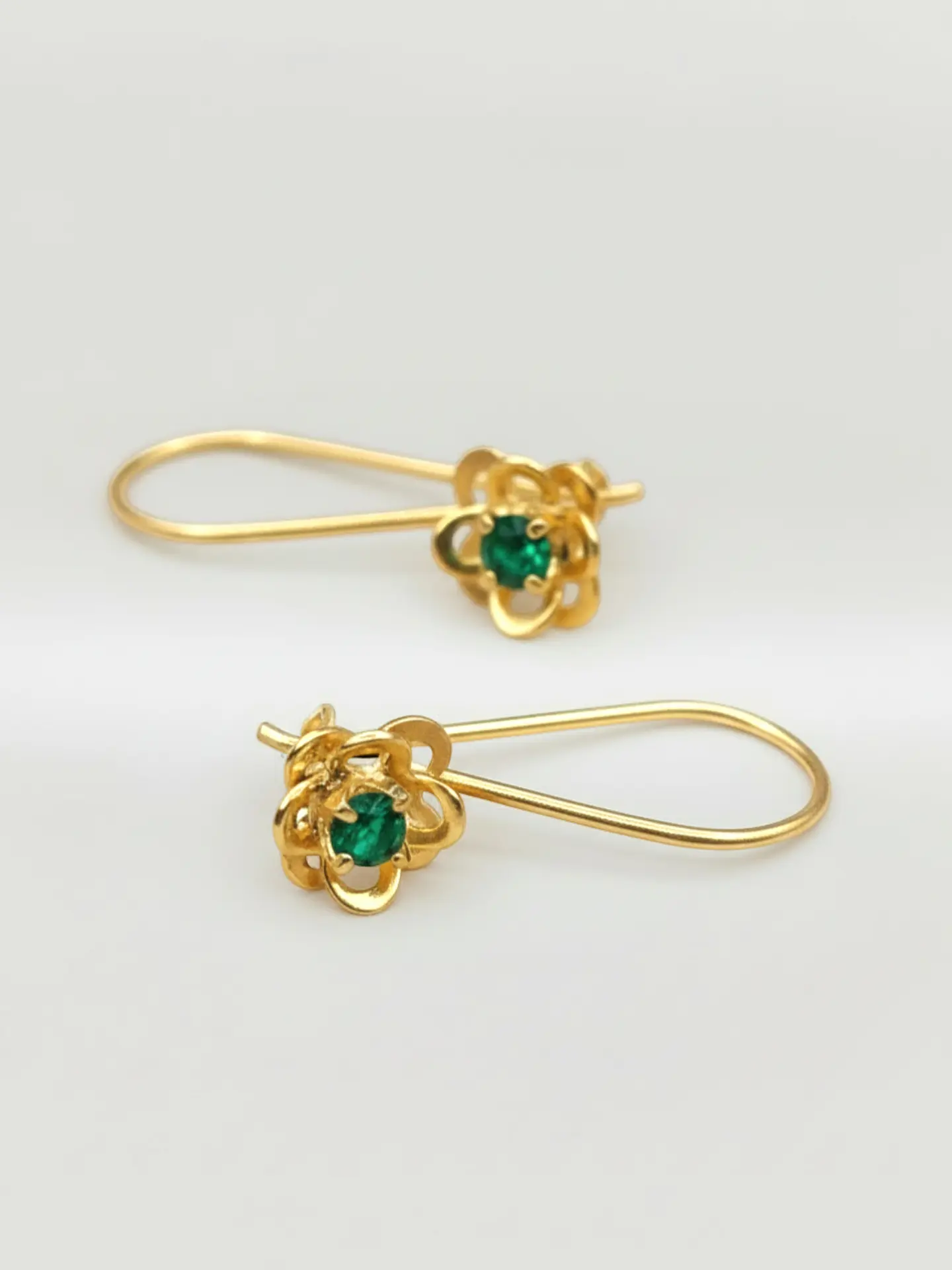 Aros Doble Flor Jardín de Esmeralda Oro 18k 3
