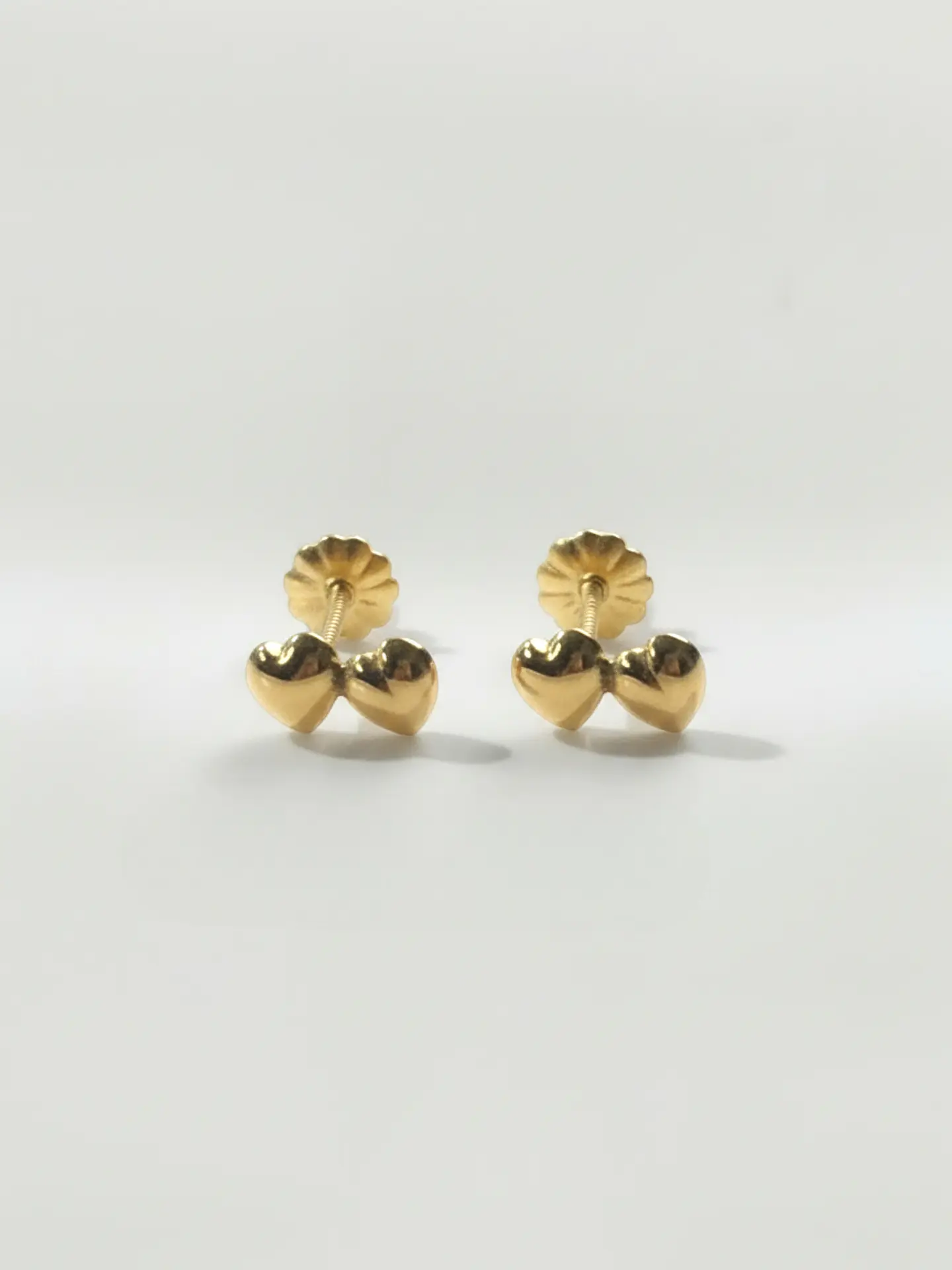 Aros Doble Corazón Unión Delicada Oro 18k 1