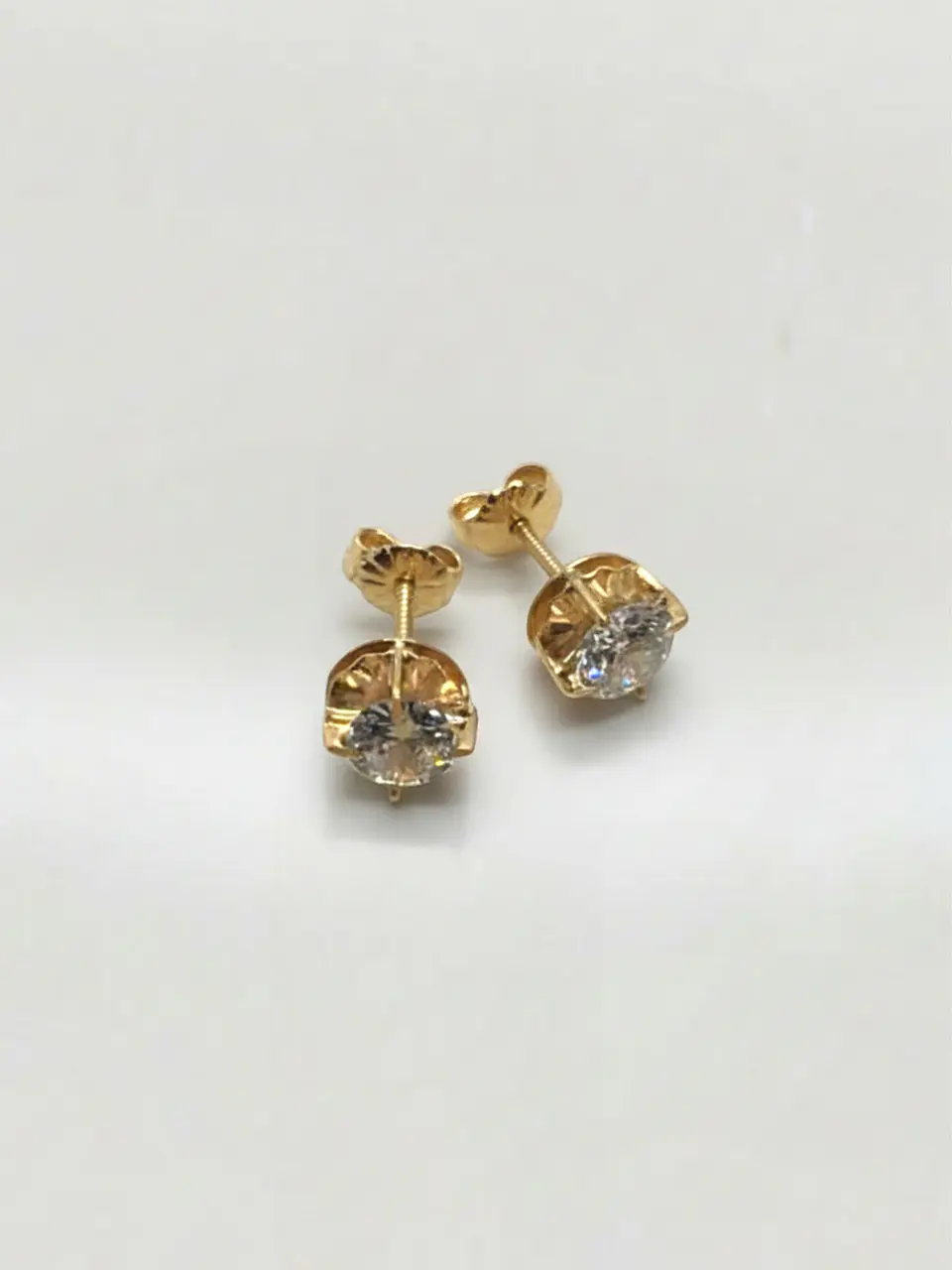 Aros Chatón Brillo de Circón Oro 18k 3