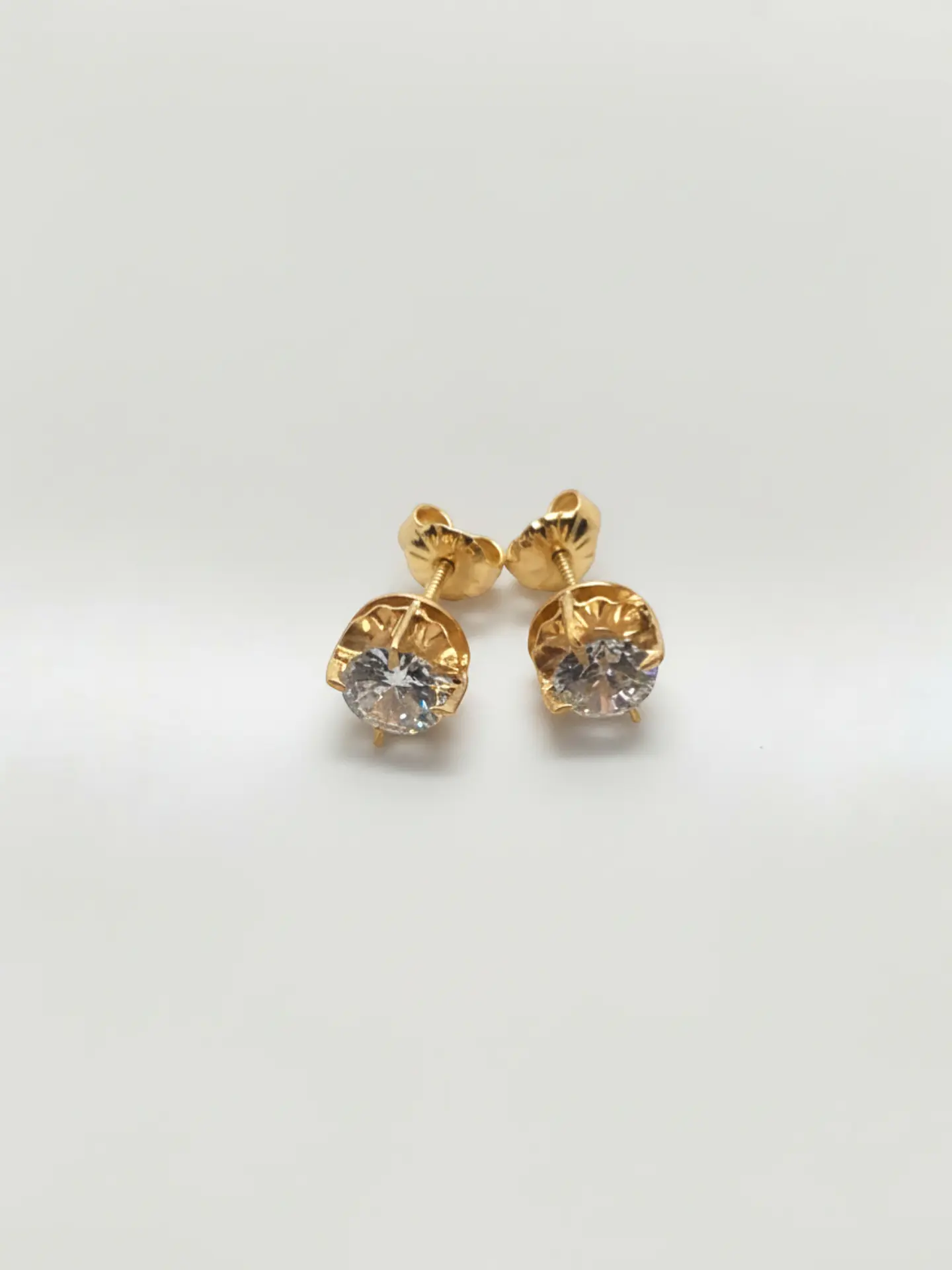 Aros Chatón Brillo de Circón Oro 18k 4