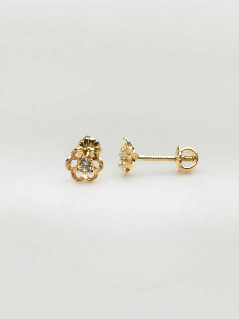 Aros Flor Radiante con Circón Grande Oro 18k 1