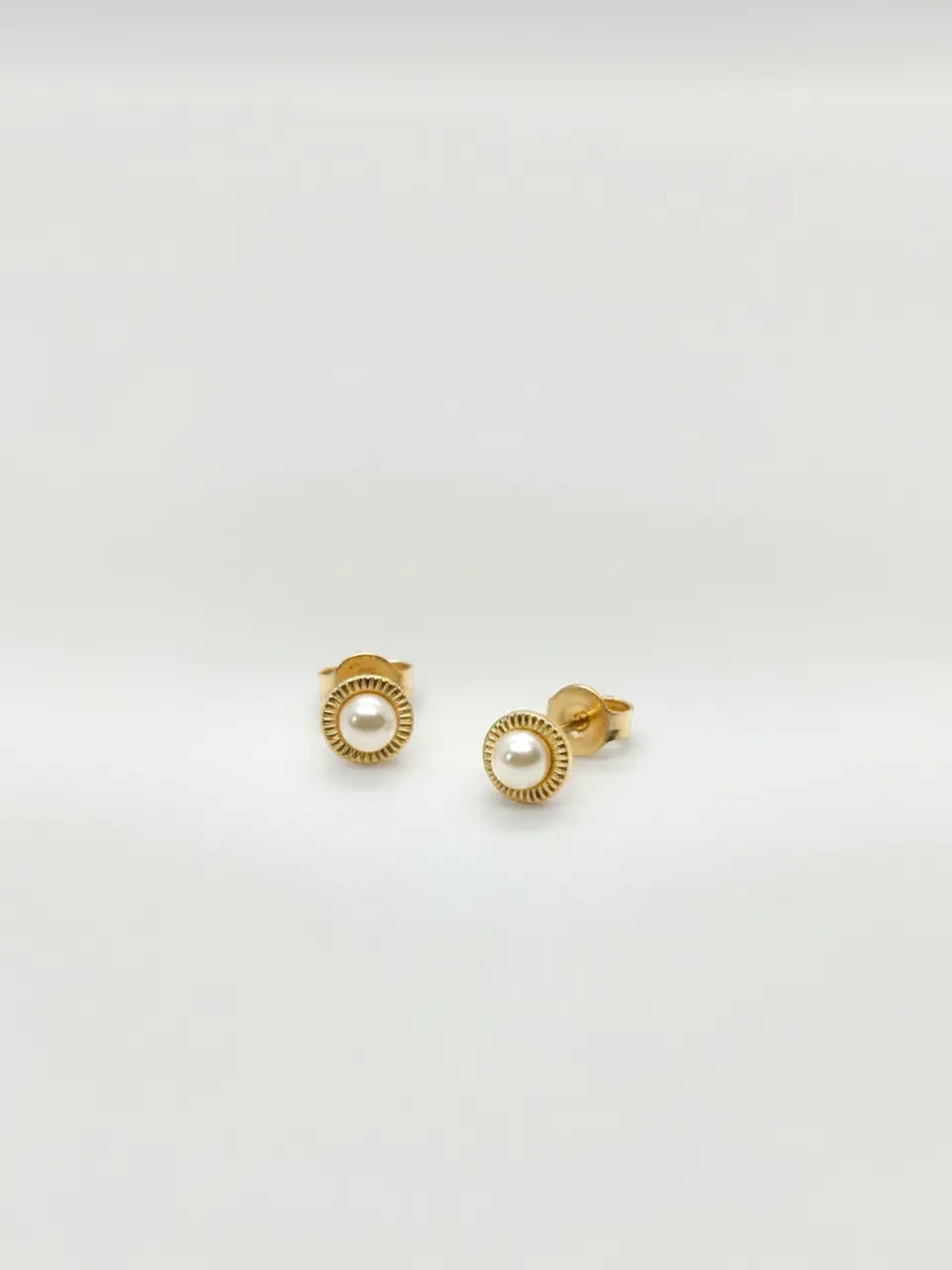 Aros Perla Cultivada Diseño Plato Oro 18k 2