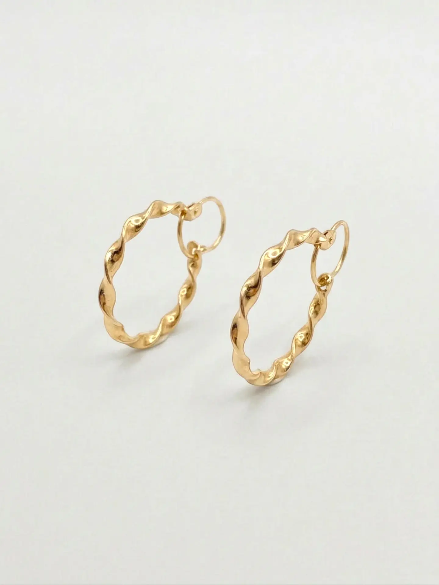 Aros Argollas Espiral de Gala Oro 18k 3