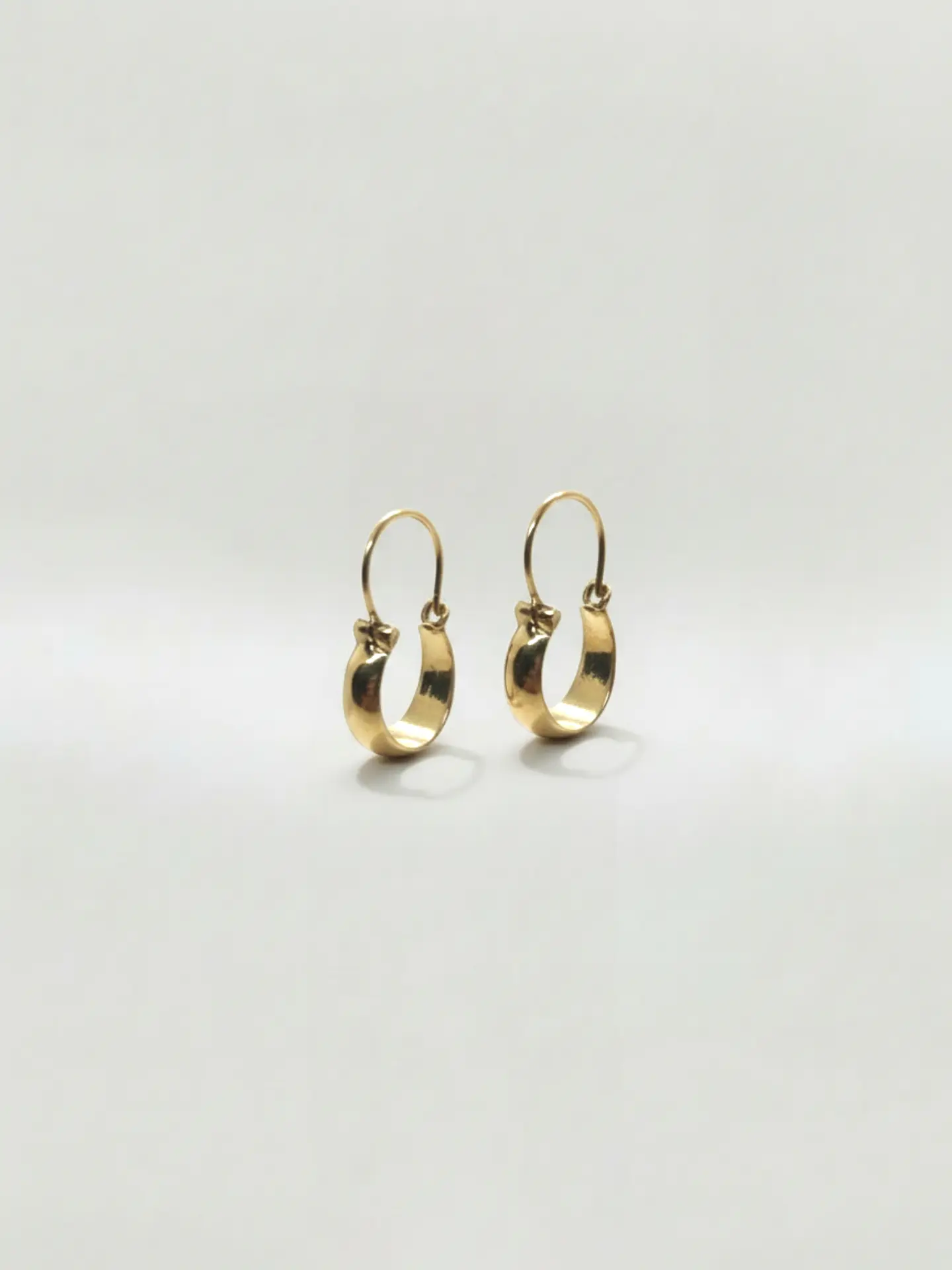 Aros Argollas Estilo Bote de Gala Oro 18k 3