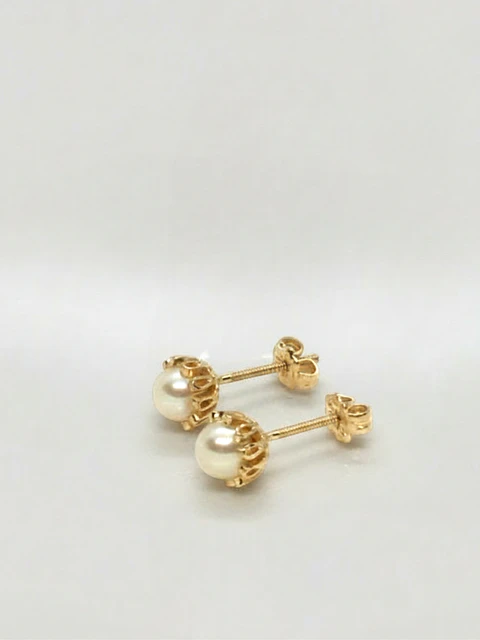 Aros Perla Cultivada Cuello de Gala Grande Oro 18k