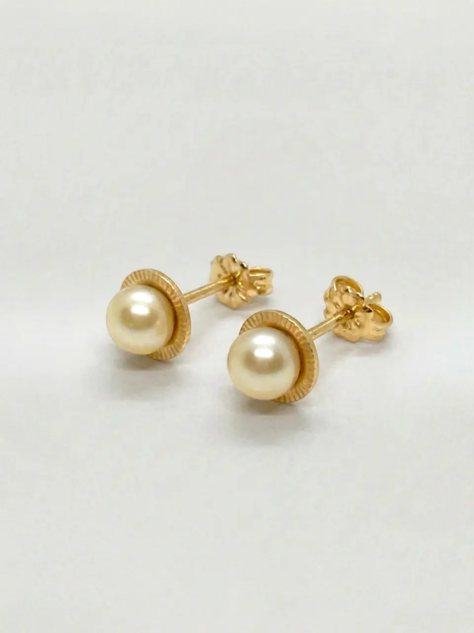 Aros Perla Cultivada Imperial Plato Grande Oro 18k 1