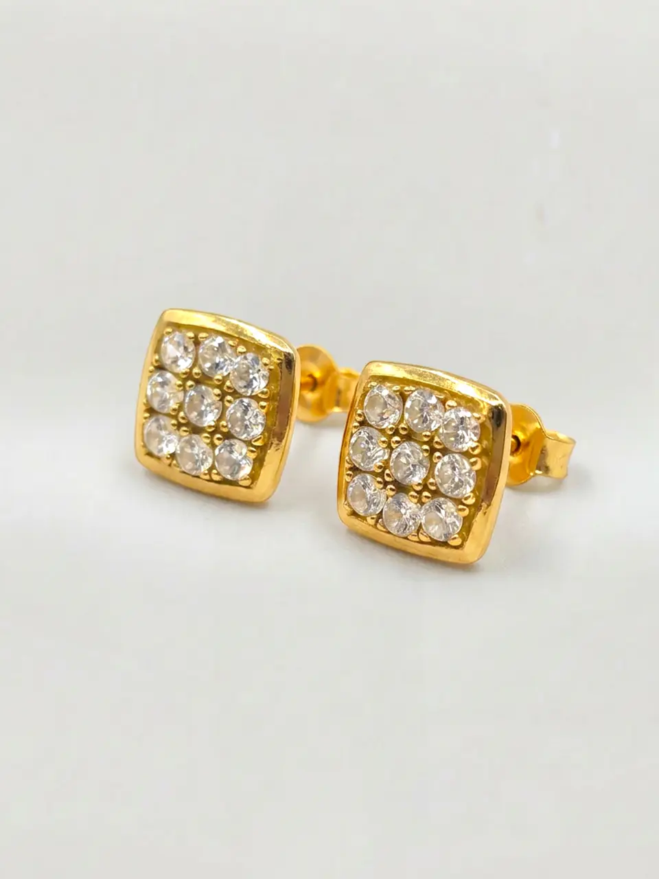 Aros Cuadrado Moderno de Circones Oro 18k 5