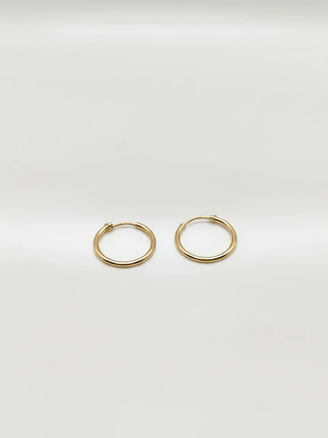 Aros Tubulares Minimalistas Oro 18k