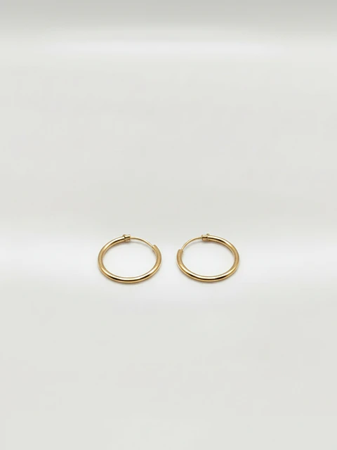 Aros Tubulares Minimalistas Oro 18k