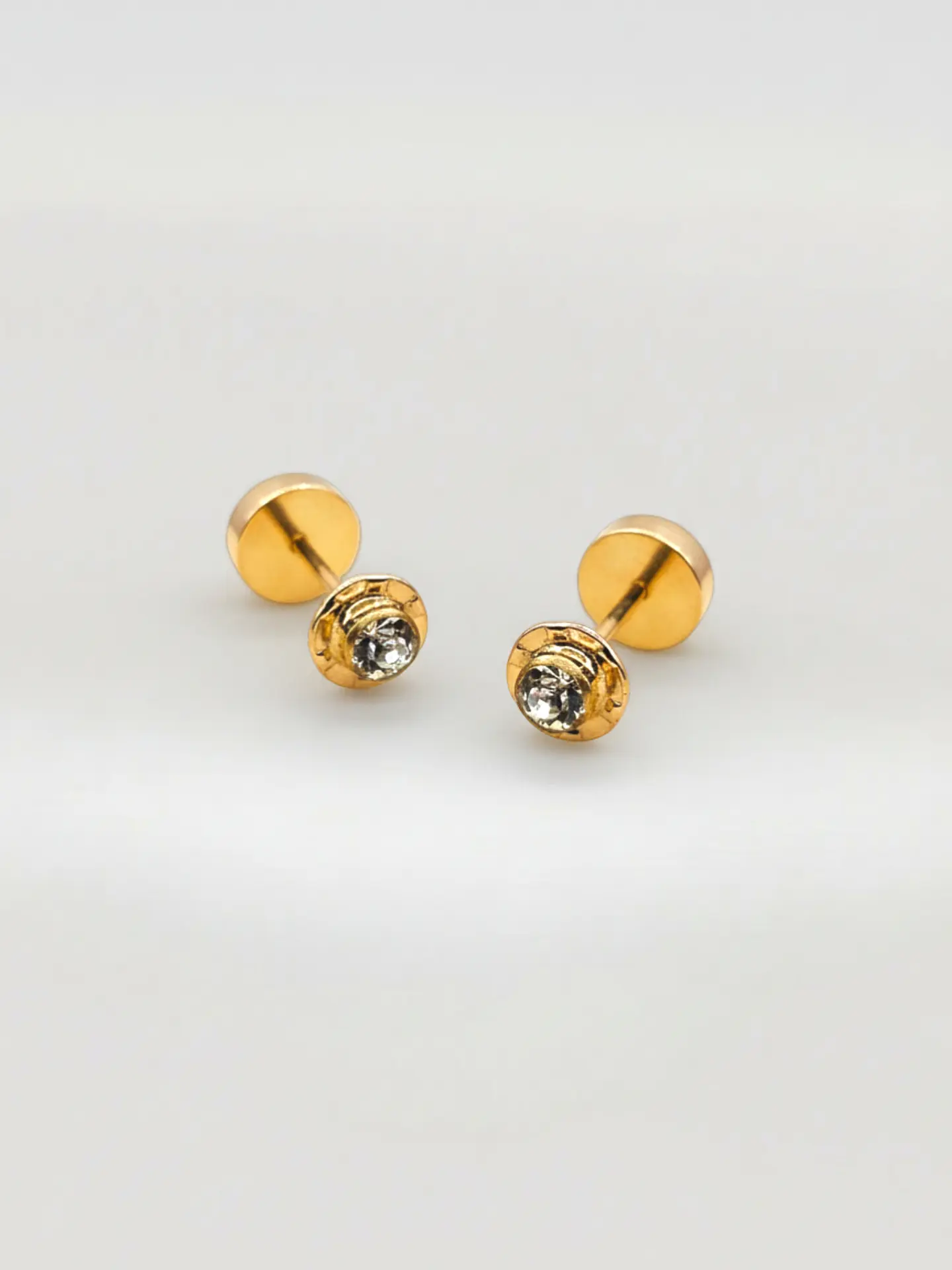 Aros Abridores Brillo de Circón Mediano Oro 14k 5