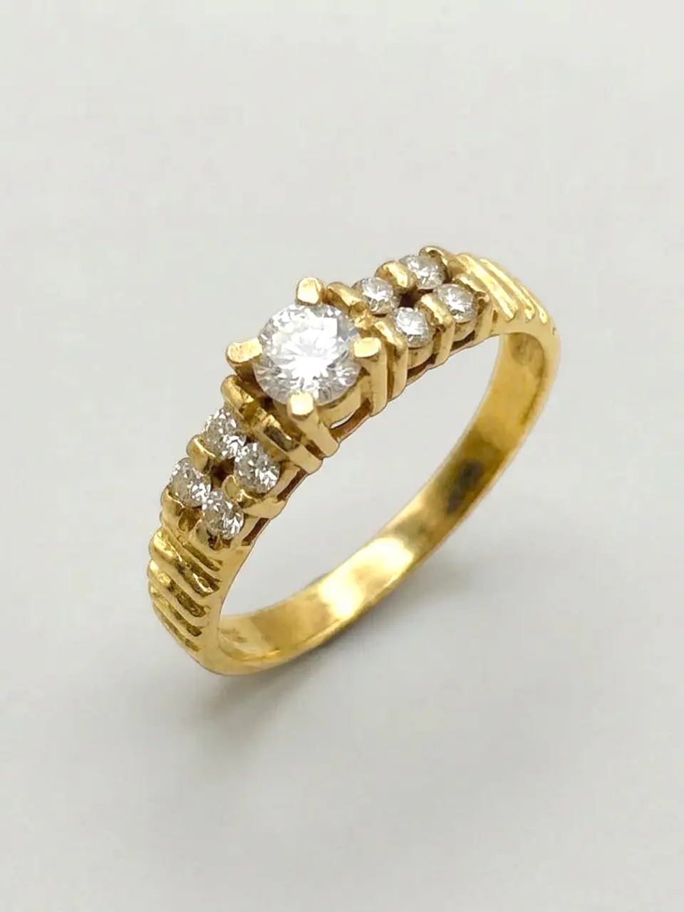Anillo Prana Energía y Brillo Circón Oro 18k 1