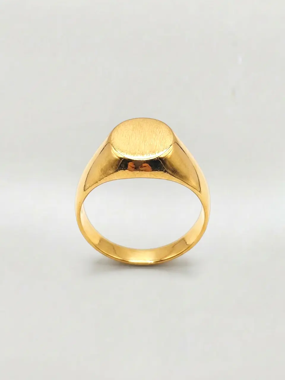 Anillo Sello de Prestigio Circular Oro 18k 2
