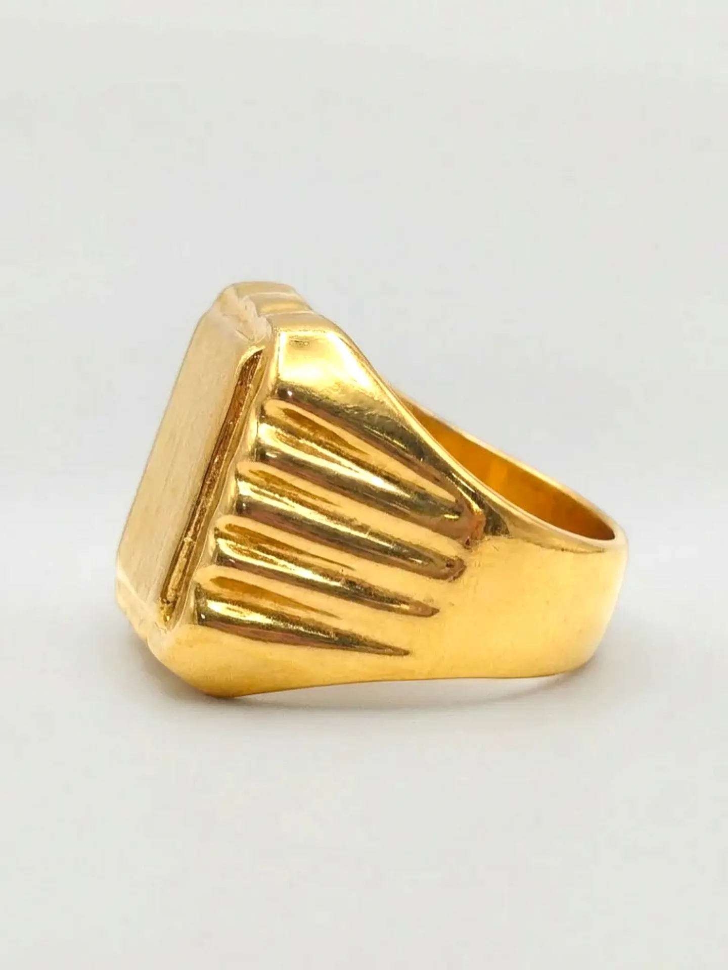 Anillo Sello de Prestigio Cuadrado Oro 18k 3