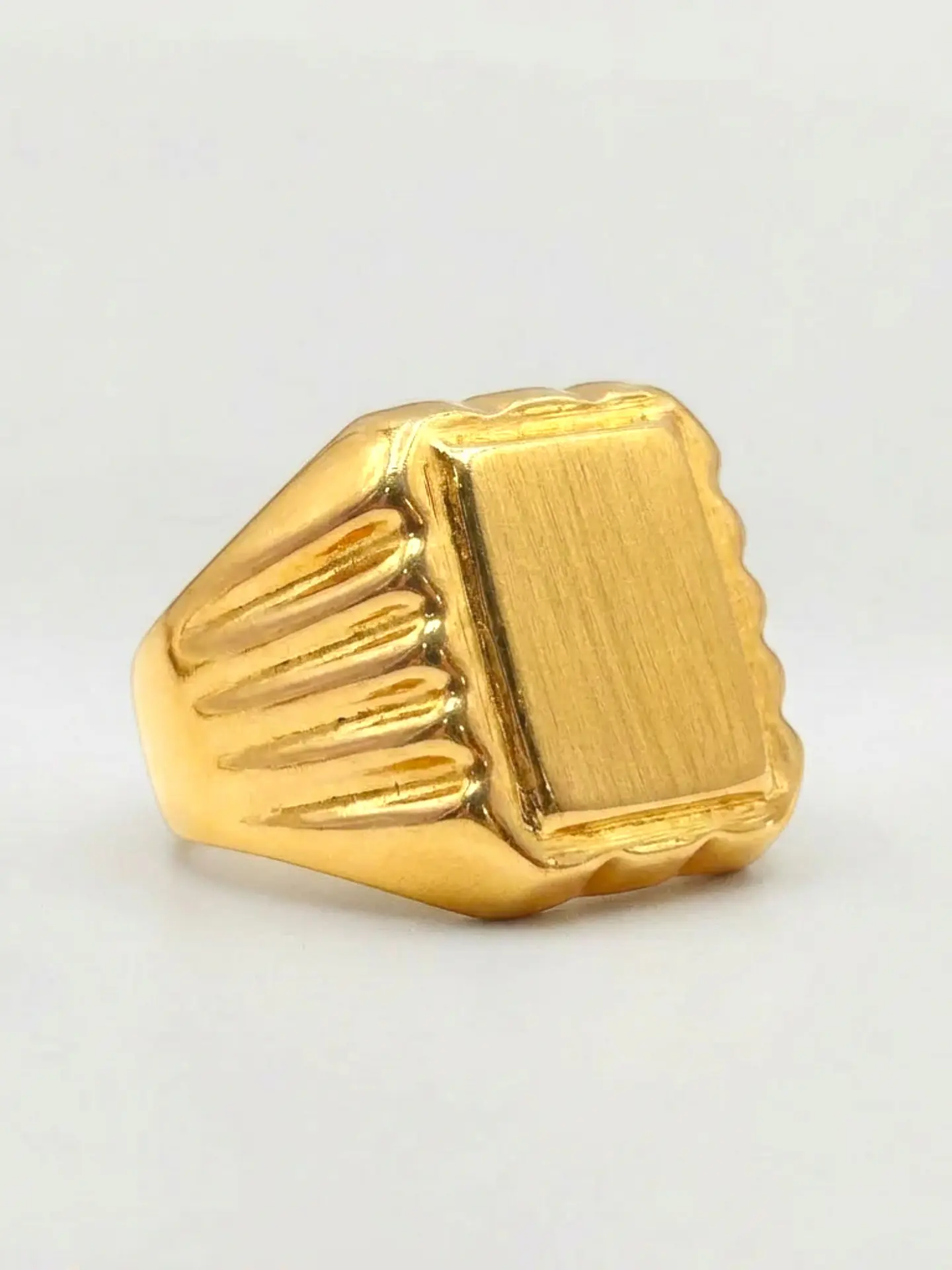 Anillo Sello de Prestigio Cuadrado Oro 18k 4