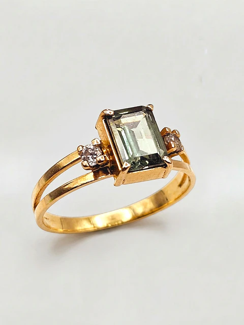 Anillo Topacio Verde Real y Circones Oro 18k