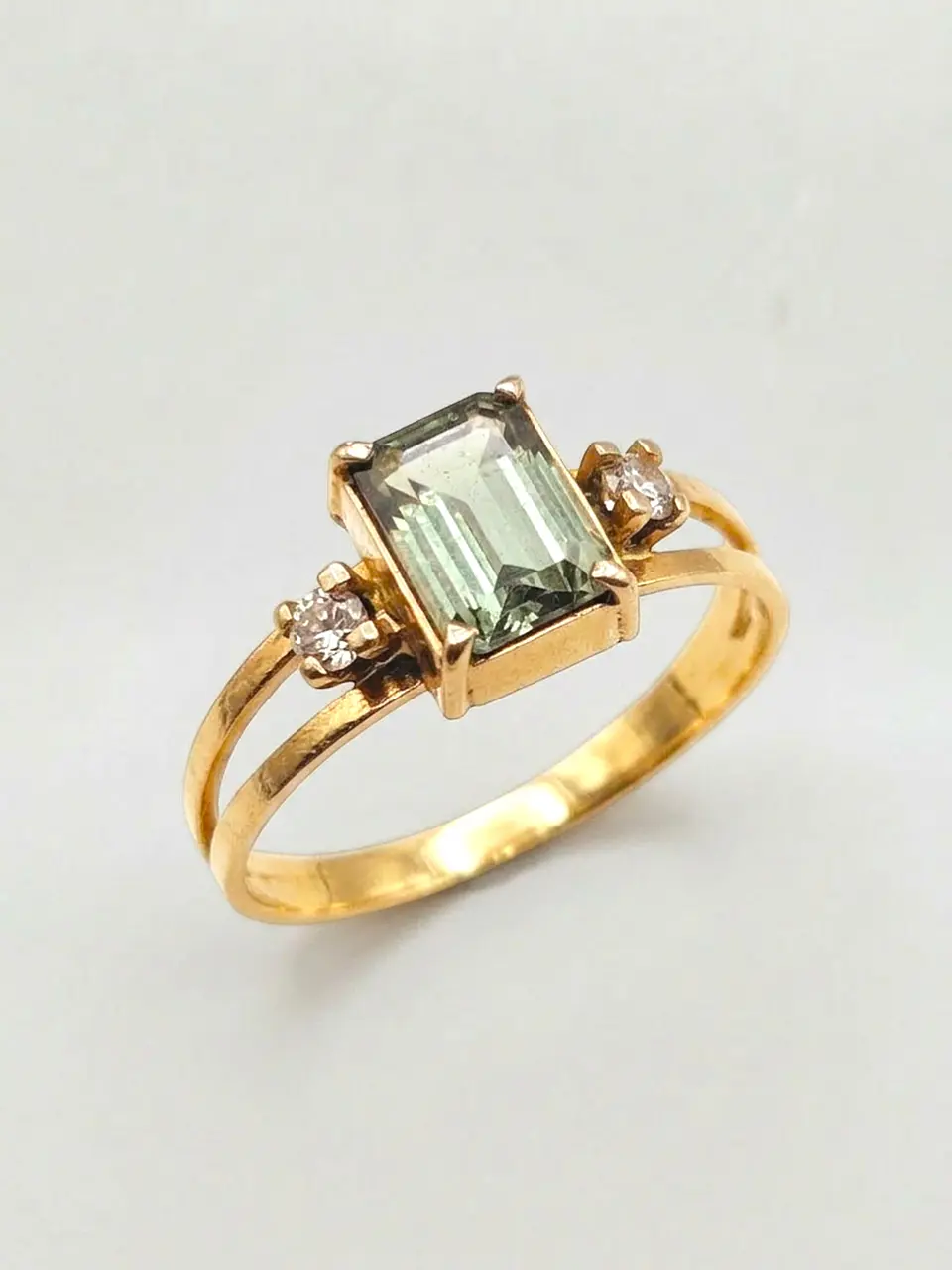 Anillo Topacio Verde Real y Circones Oro 18k 4