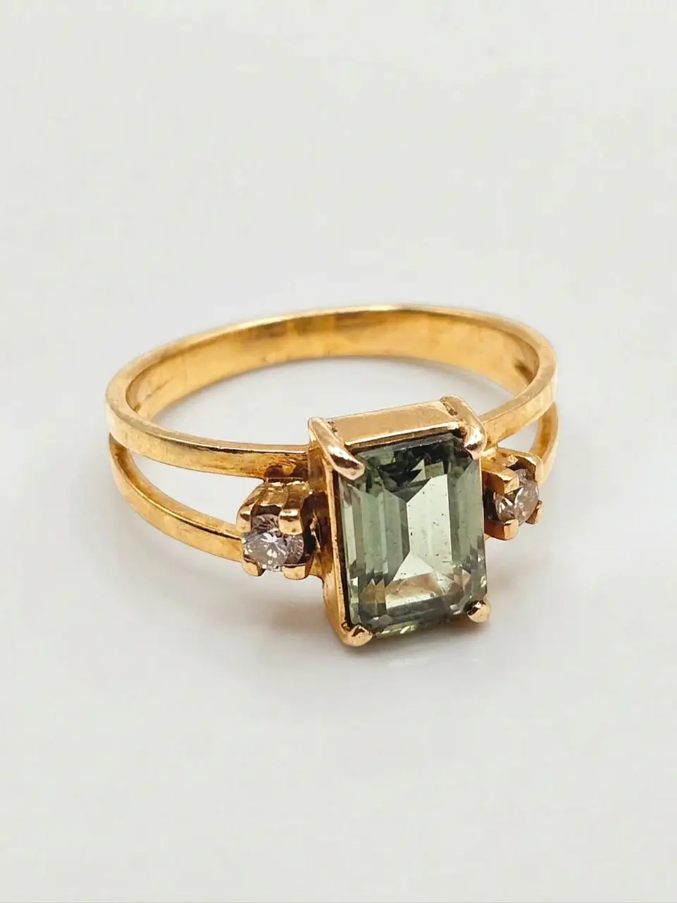 Anillo Topacio Verde Real y Circones Oro 18k 6