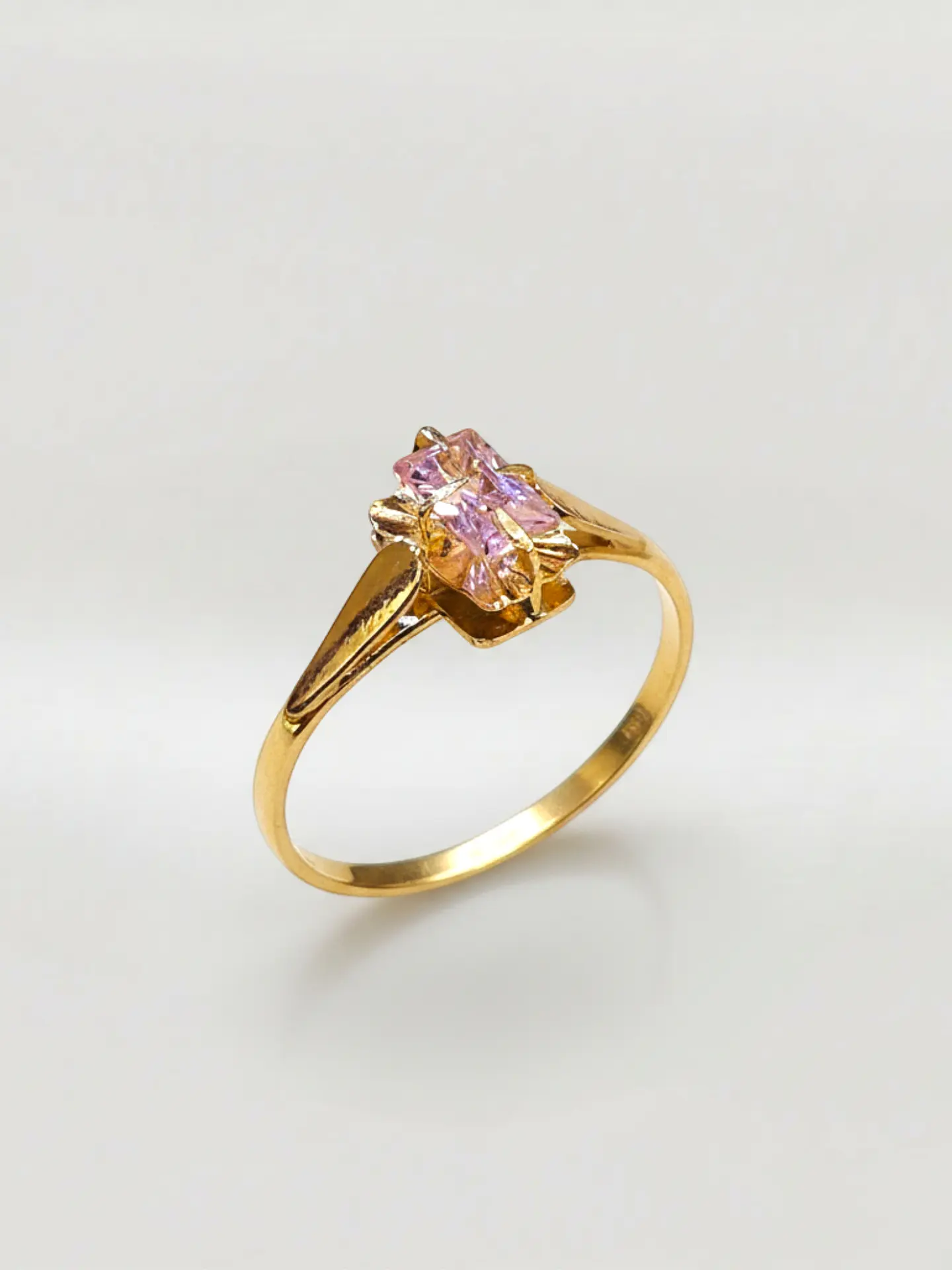 Anillo Chatón Rosa de Francia Mística Oro 18k 5
