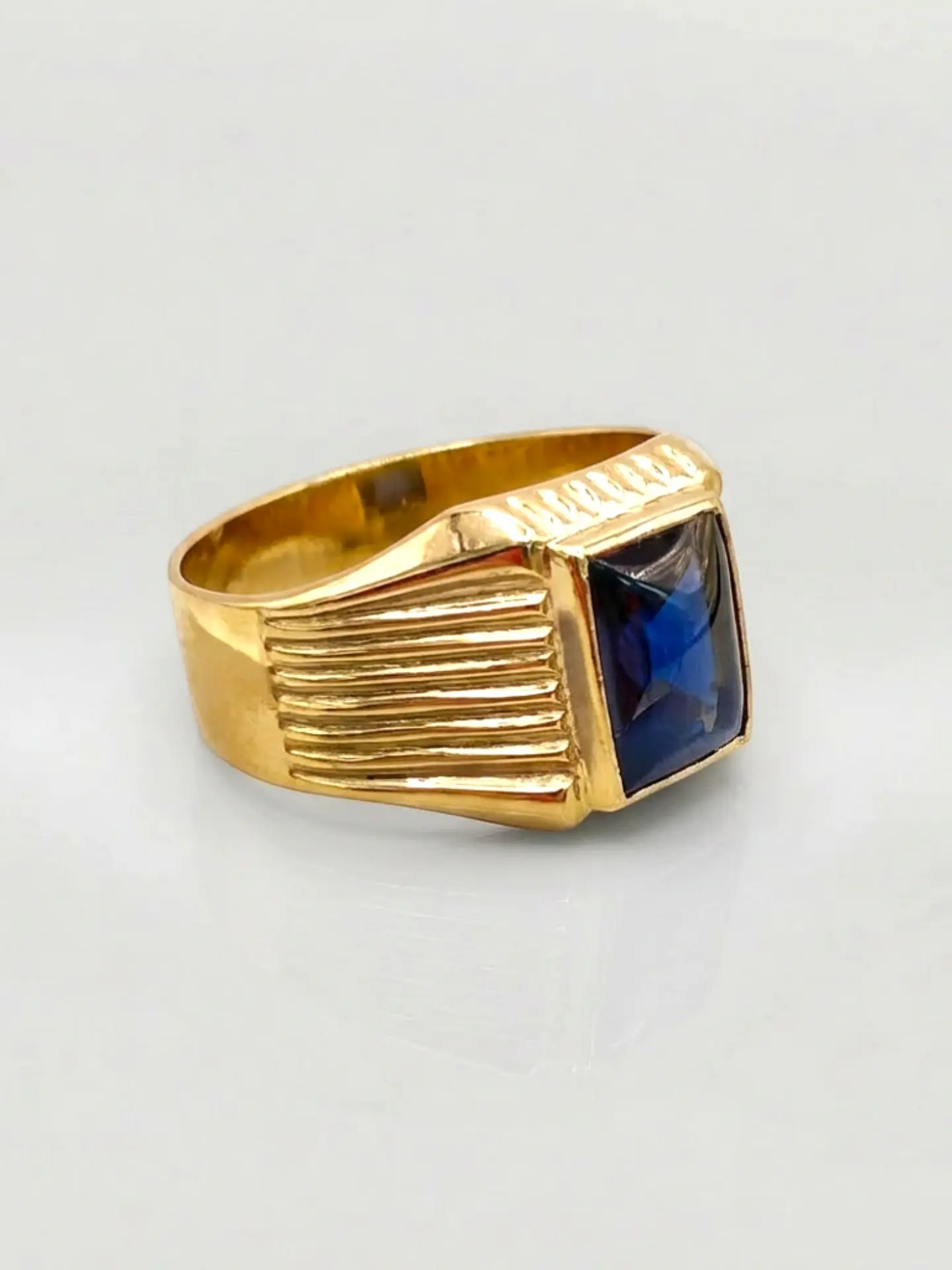 Anillo Sello Real de Zafiro Azul Oro 18k 4