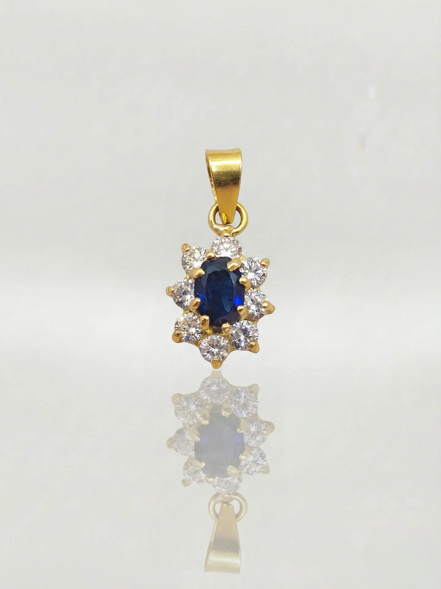 Colgante Lady Zafiro Real Oro 18k 1