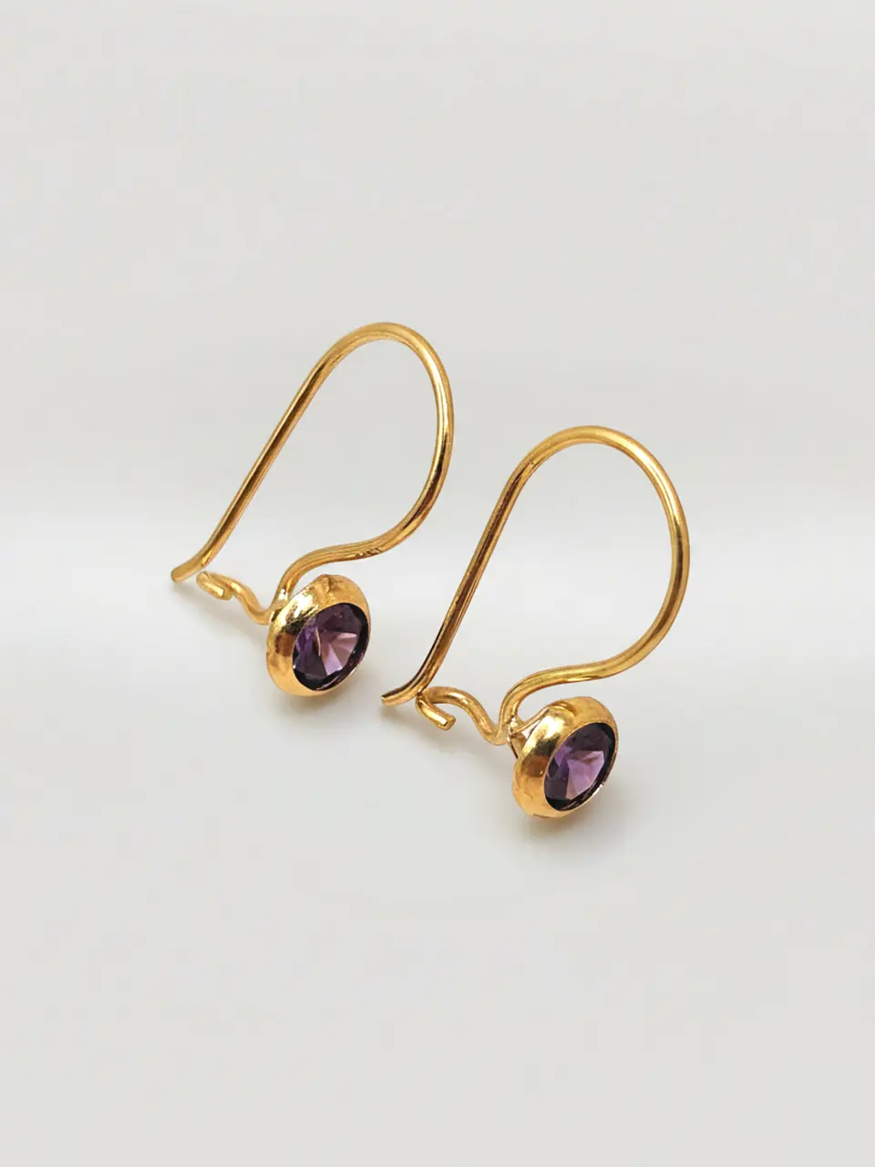 Aros Punto de Luz Amatista Mística Oro 18k 5