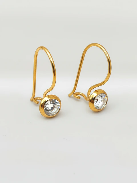 Aros Punto de Luz Resplandor Circón Oro 18k