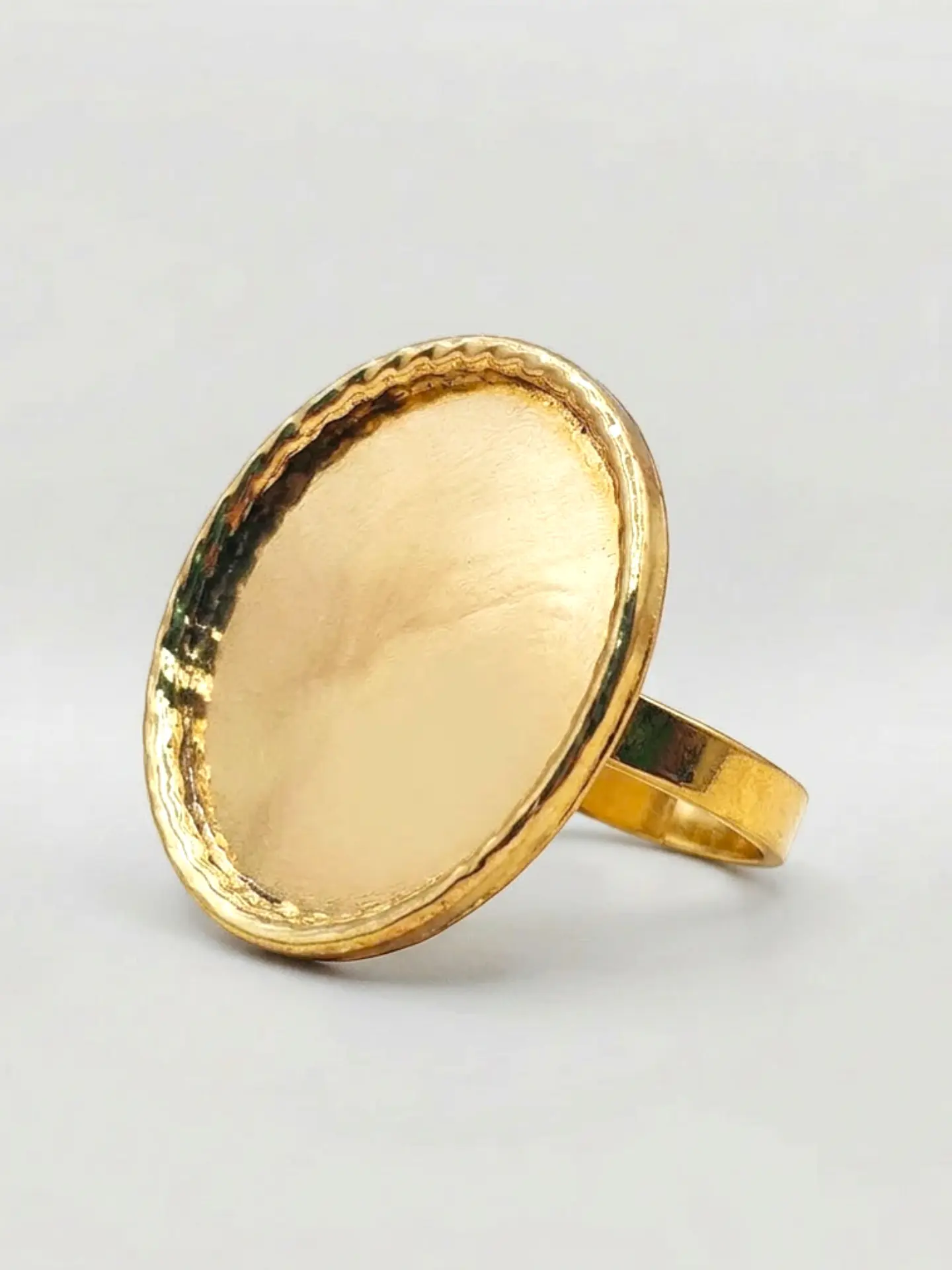 Anillo Tazo Majestuoso Redondo Oro 18k 2