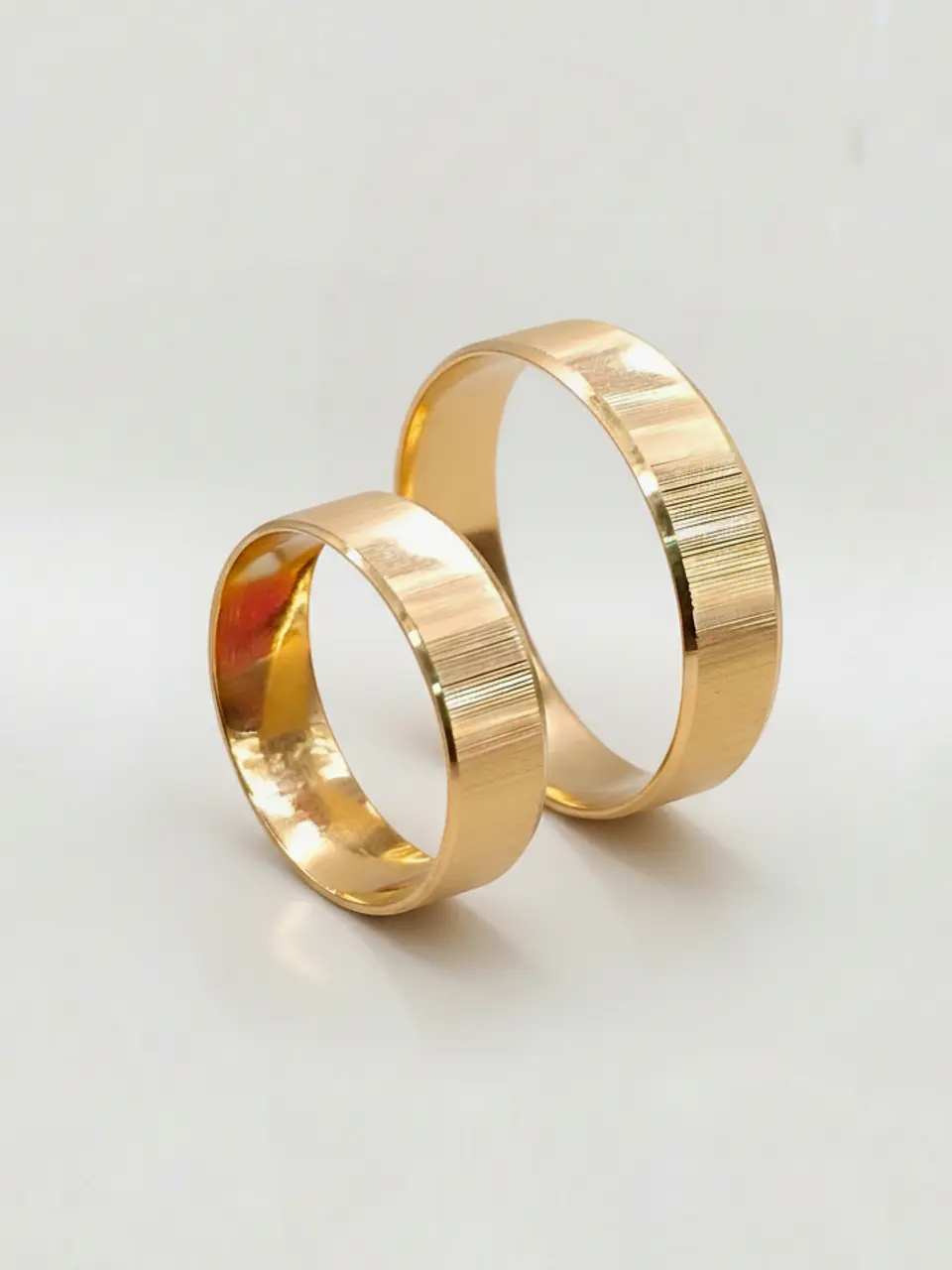 Argollas Nupciales Mil Rayas 5 mm Oro 18k 3