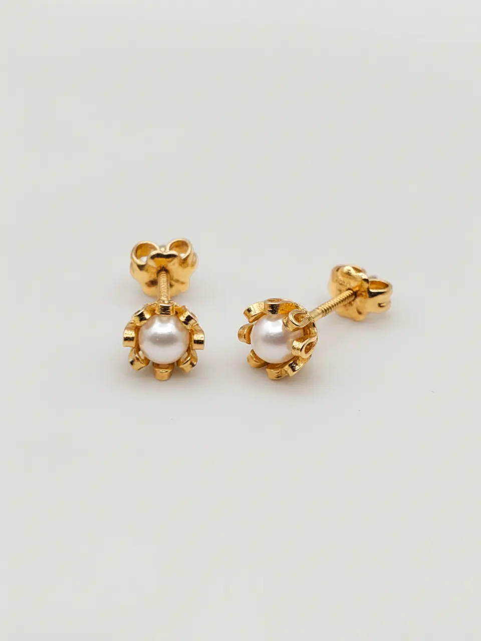 Aros Perla Cultivada Cuello de Gala Oro 18k 2