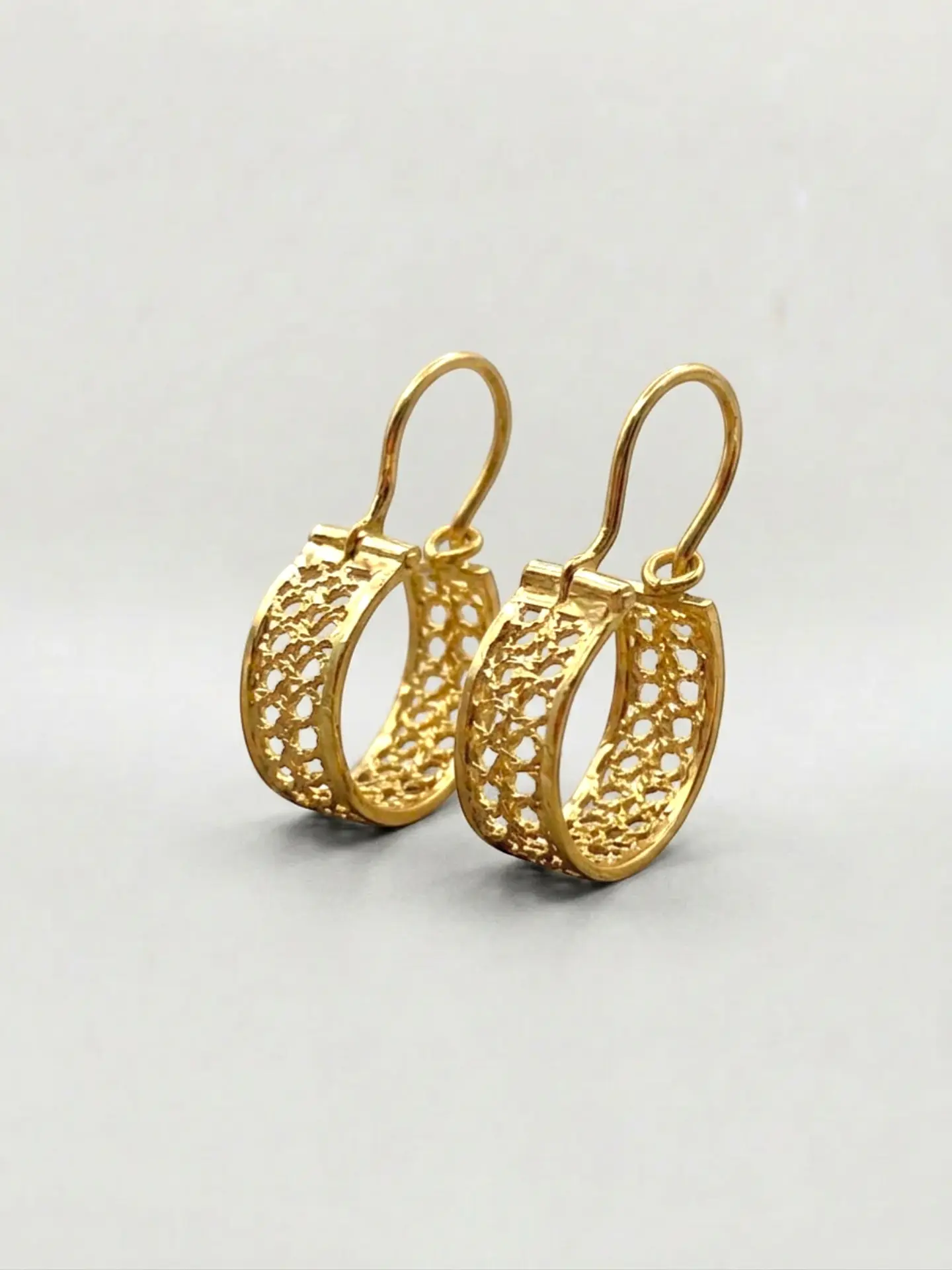 Aros Filigrana Versatilidad Oro 18k 1