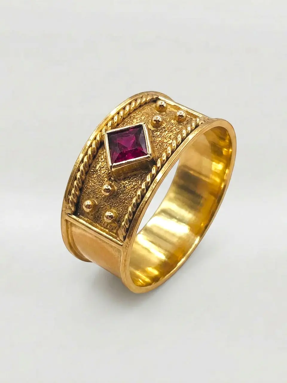 Anillo Roma Rombo de Rubí Oro 18k 3