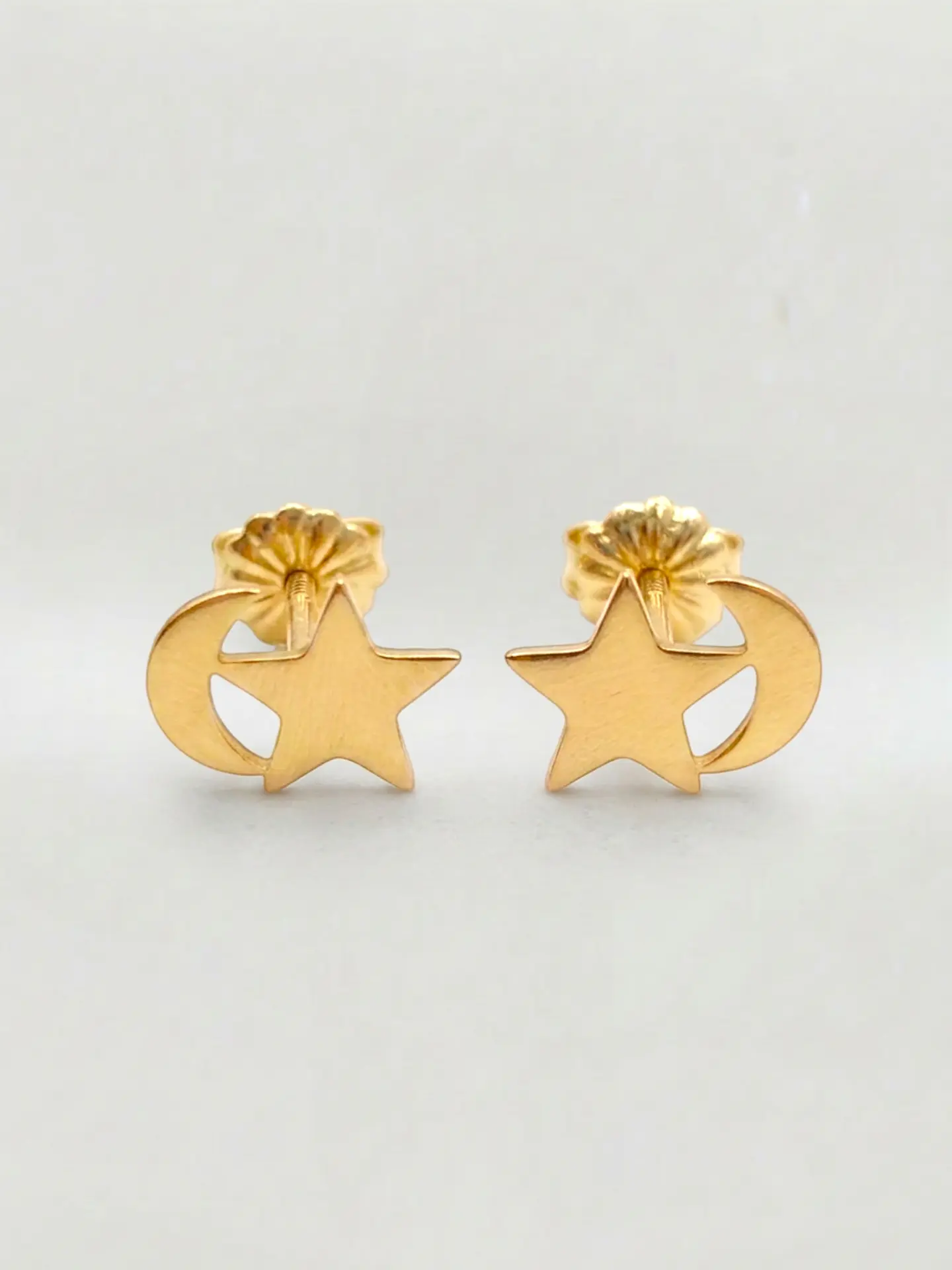 Aros Sueño Nocturno Luna y Estrella Grande Oro 18k 1