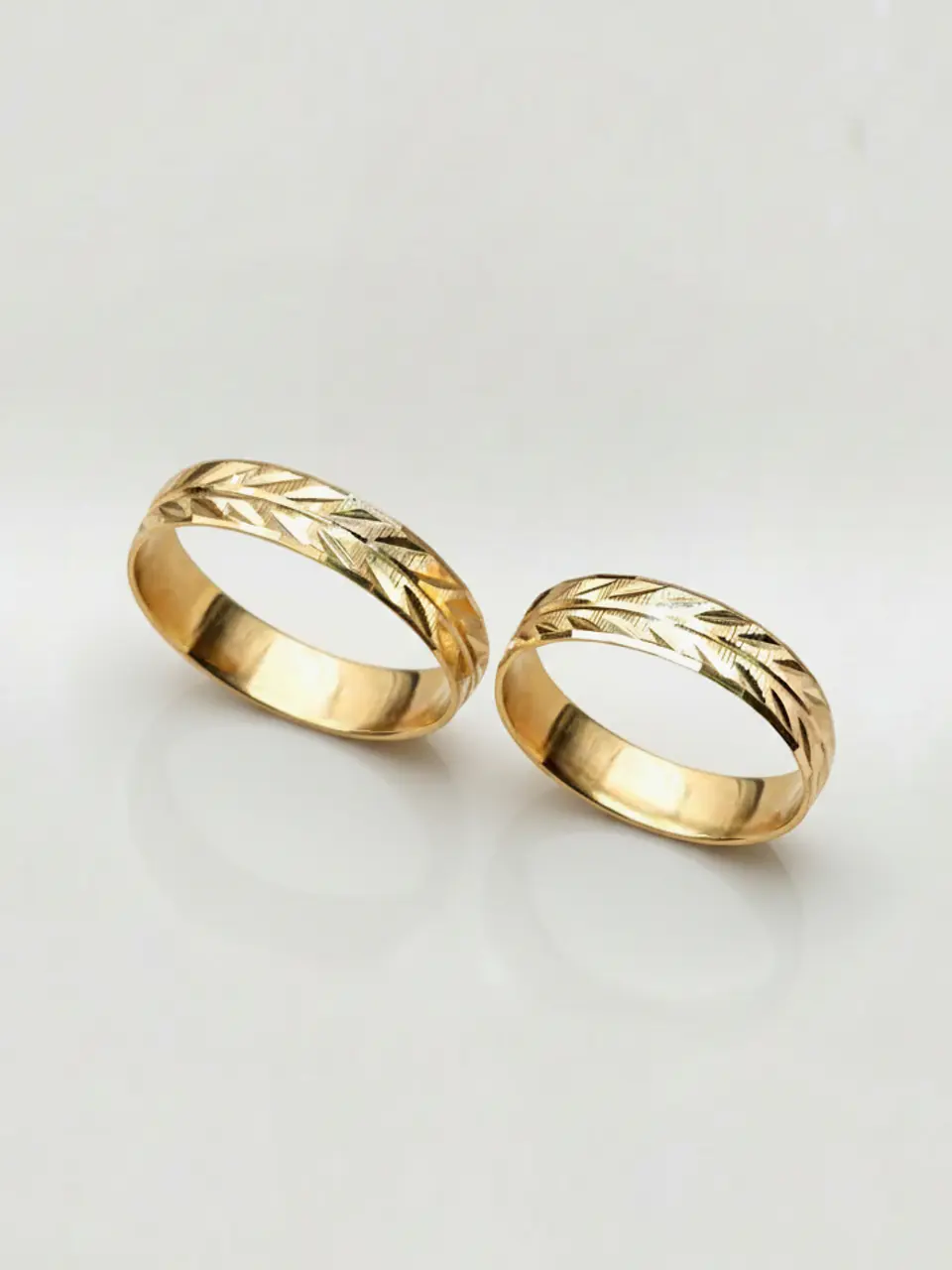 Argollas Nupciales Tallado Espiga 5 mm Oro 18k 1