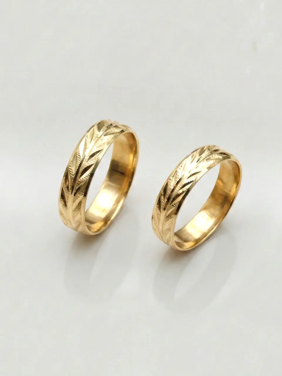 Argollas Nupciales Tallado Espiga 5 mm Oro 18k 3