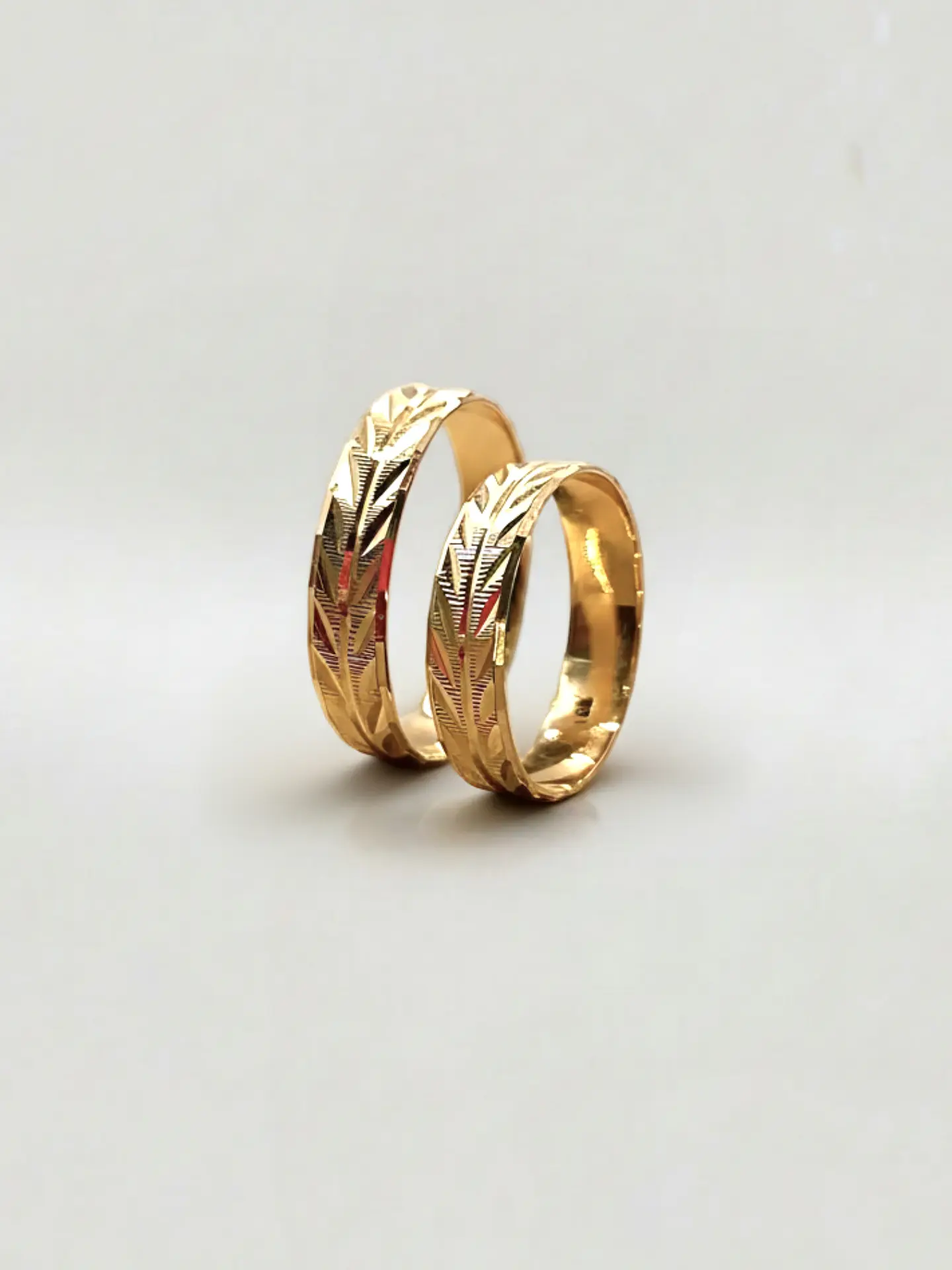 Argollas Nupciales Tallado Espiga 5 mm Oro 18k 4