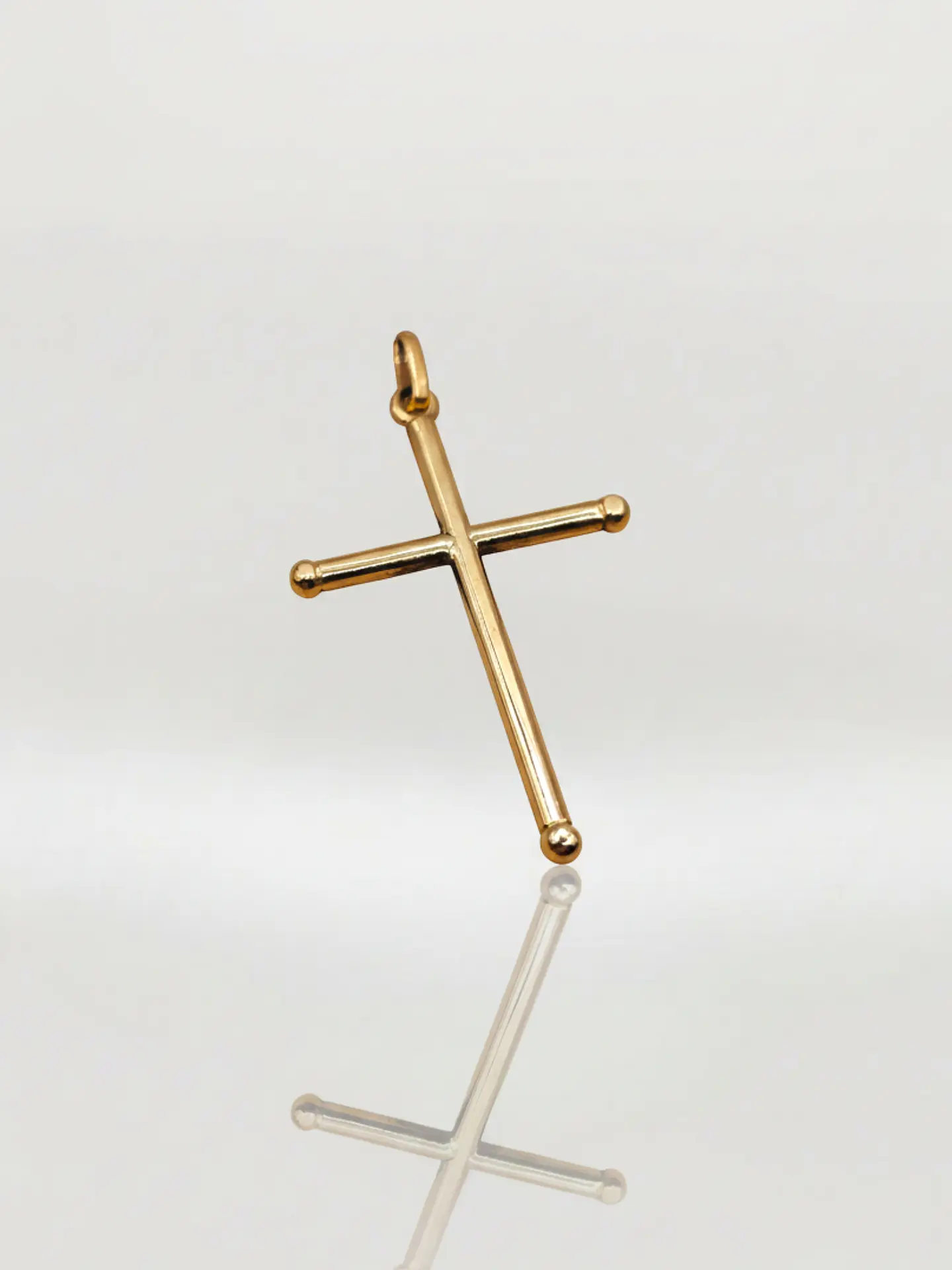 Colgante Cruz Tubular de Fe Oro 18k 5