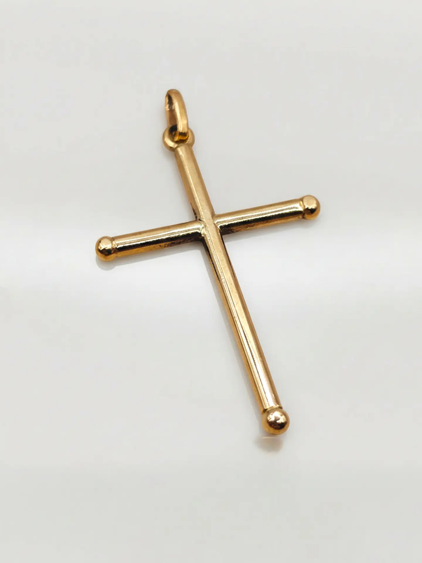 Colgante Cruz Tubular de Fe Oro 18k 6