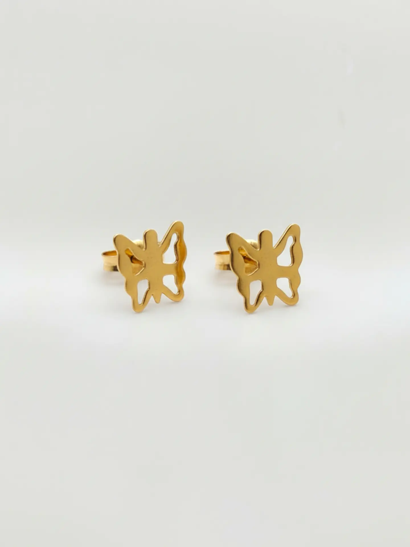 Aros Mariposa Etérea Oro 18k 1