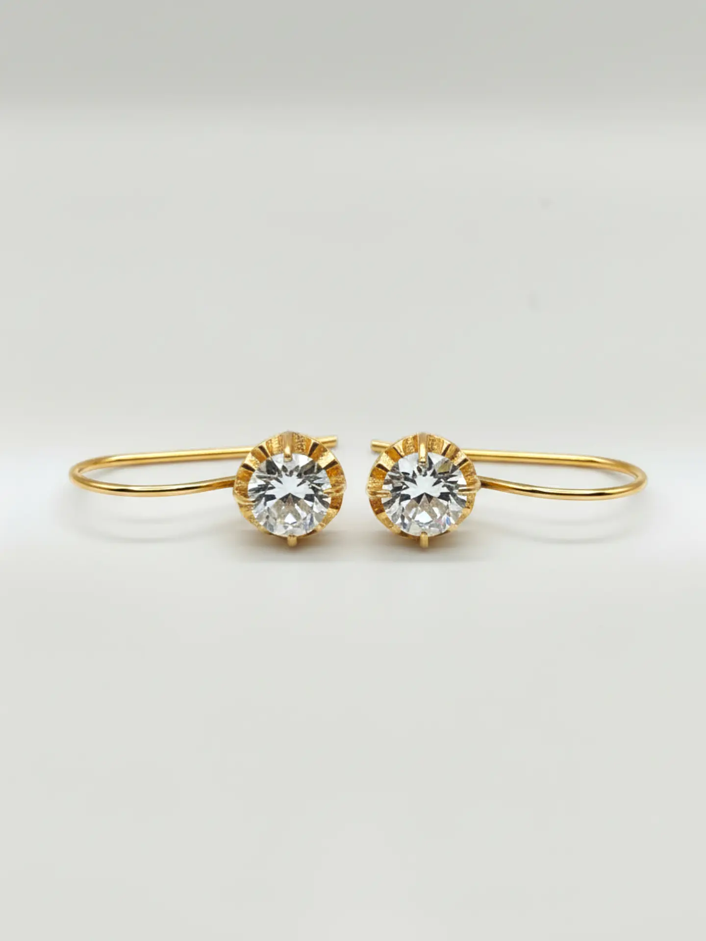 Aros Chatón Resplandor de Circón Oro 18k 6