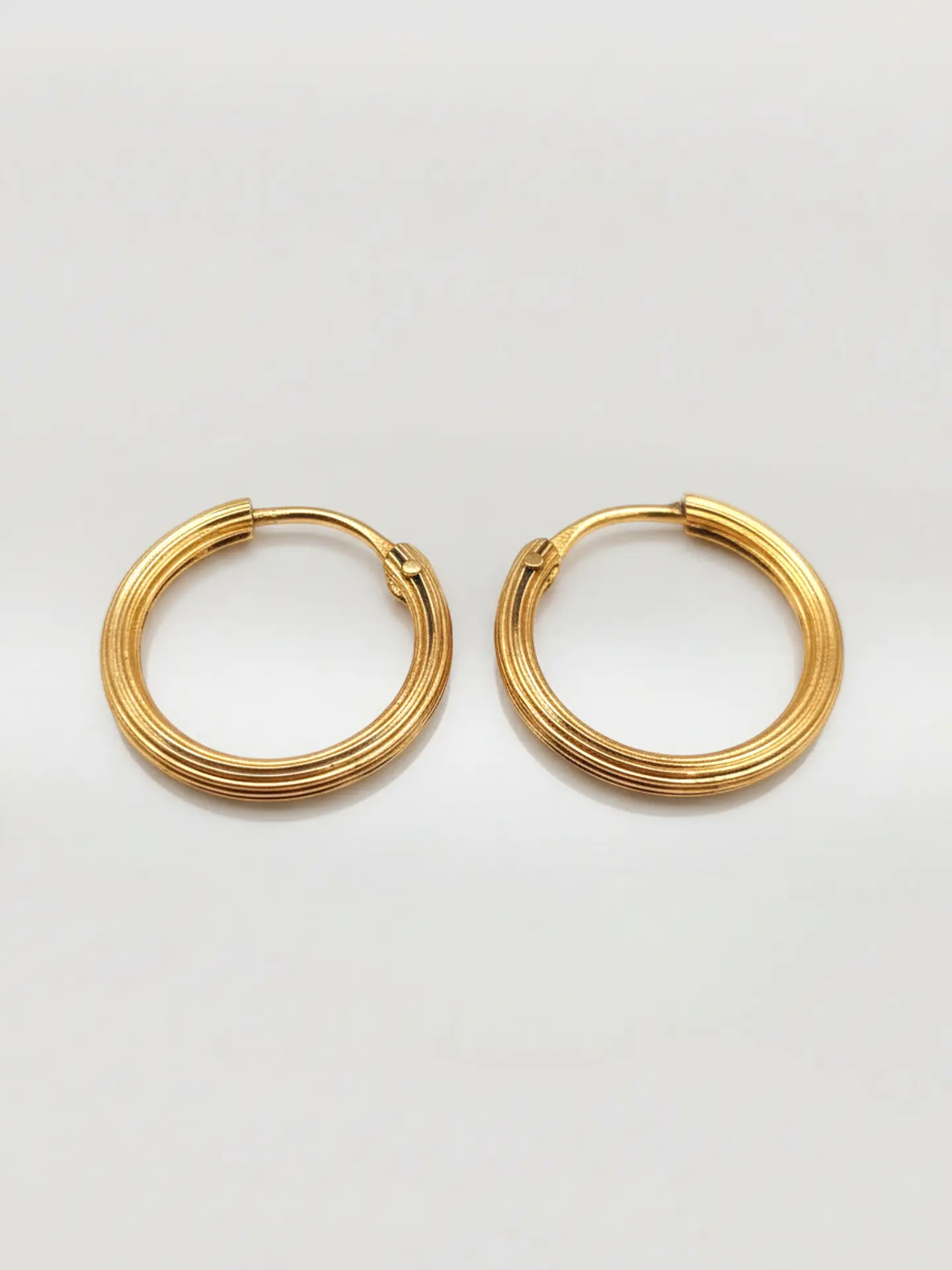 Aros Argollas Tubulares Satín Oro 18k 3
