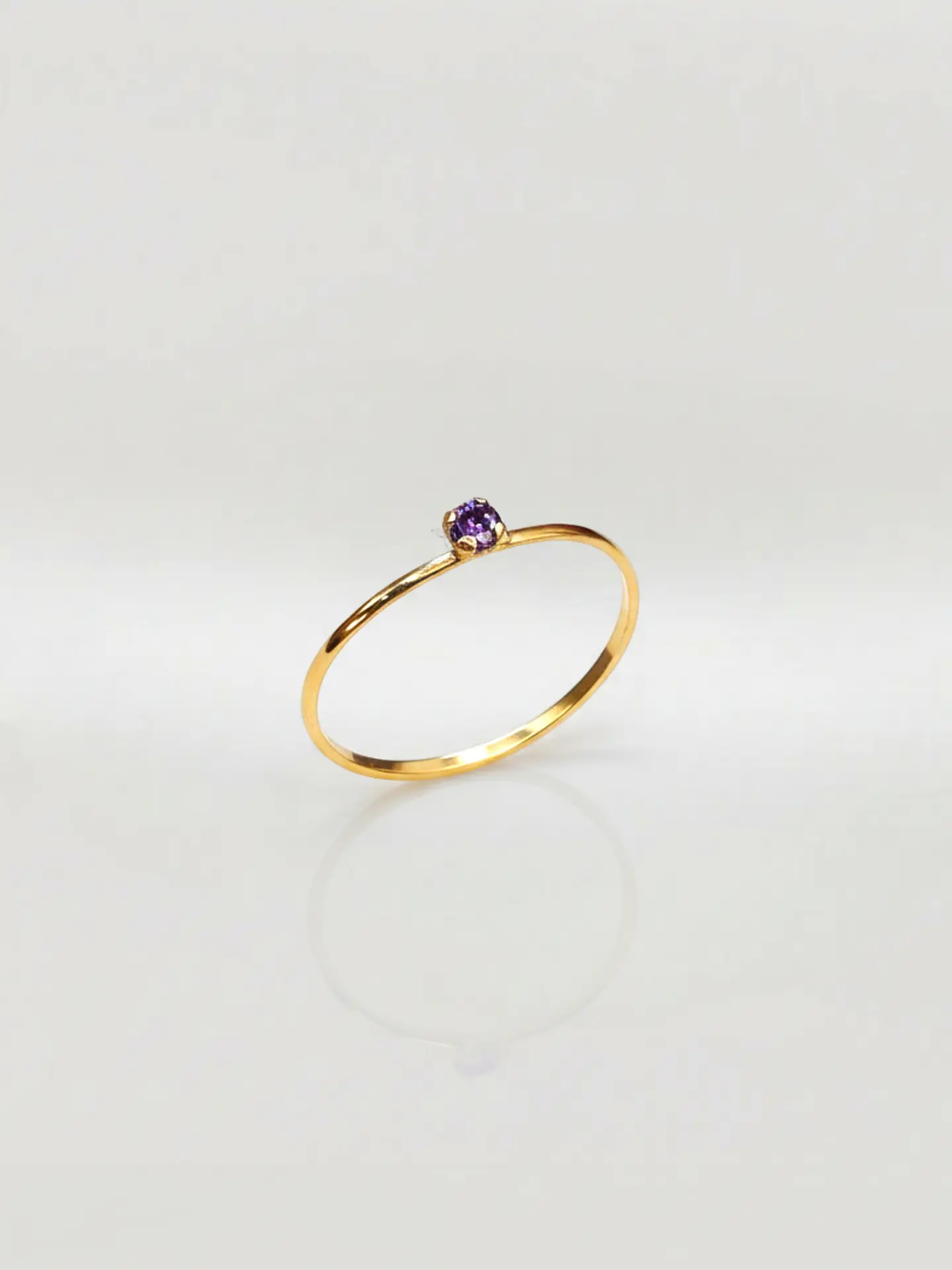 Anillo Solitario Esencia de Amatista Oro 18k 3