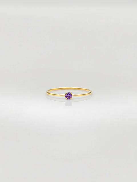 Anillo Solitario Esencia de Amatista Oro 18k