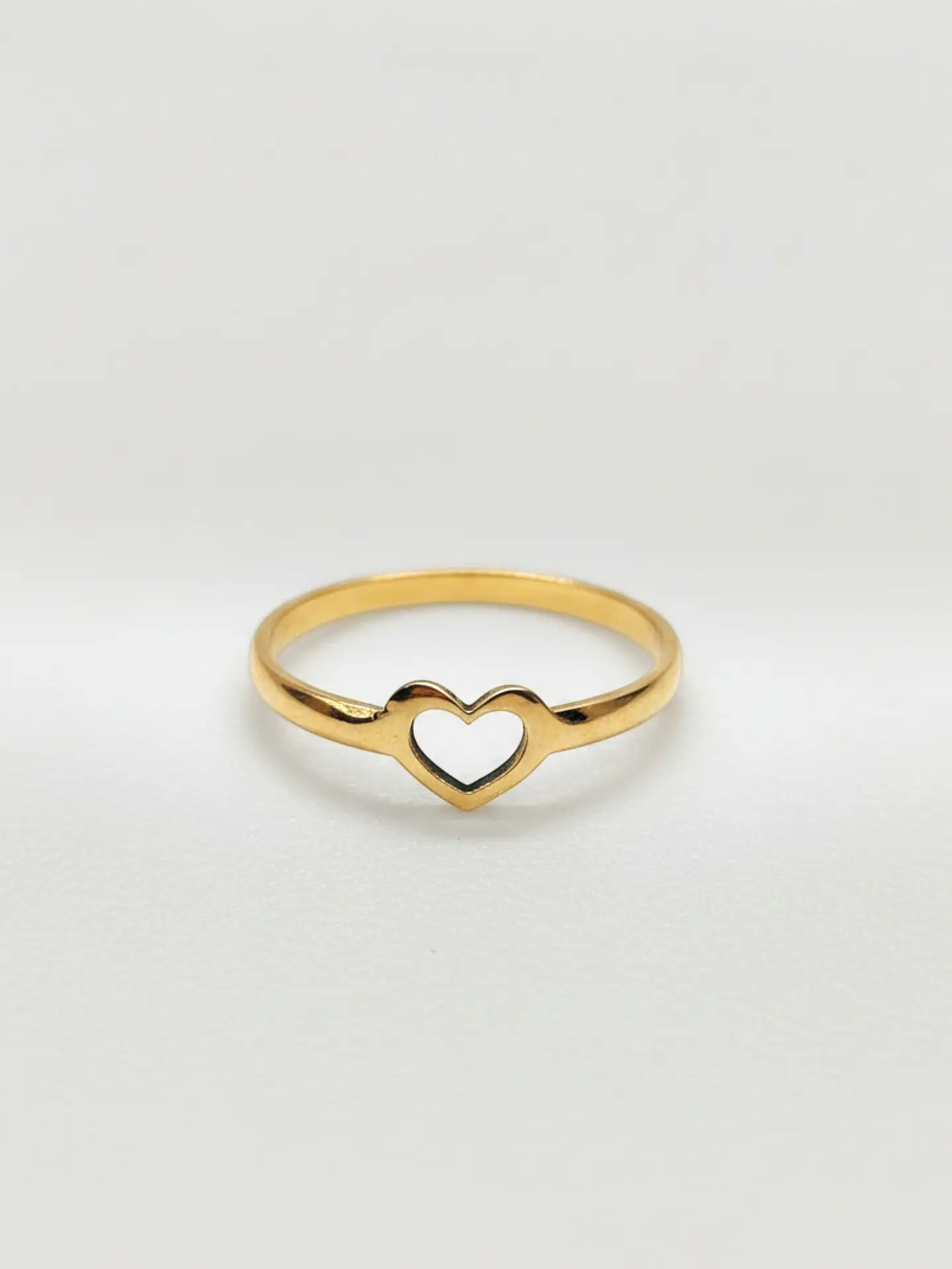 Anillo Silueta Corazón Oro 18k 1