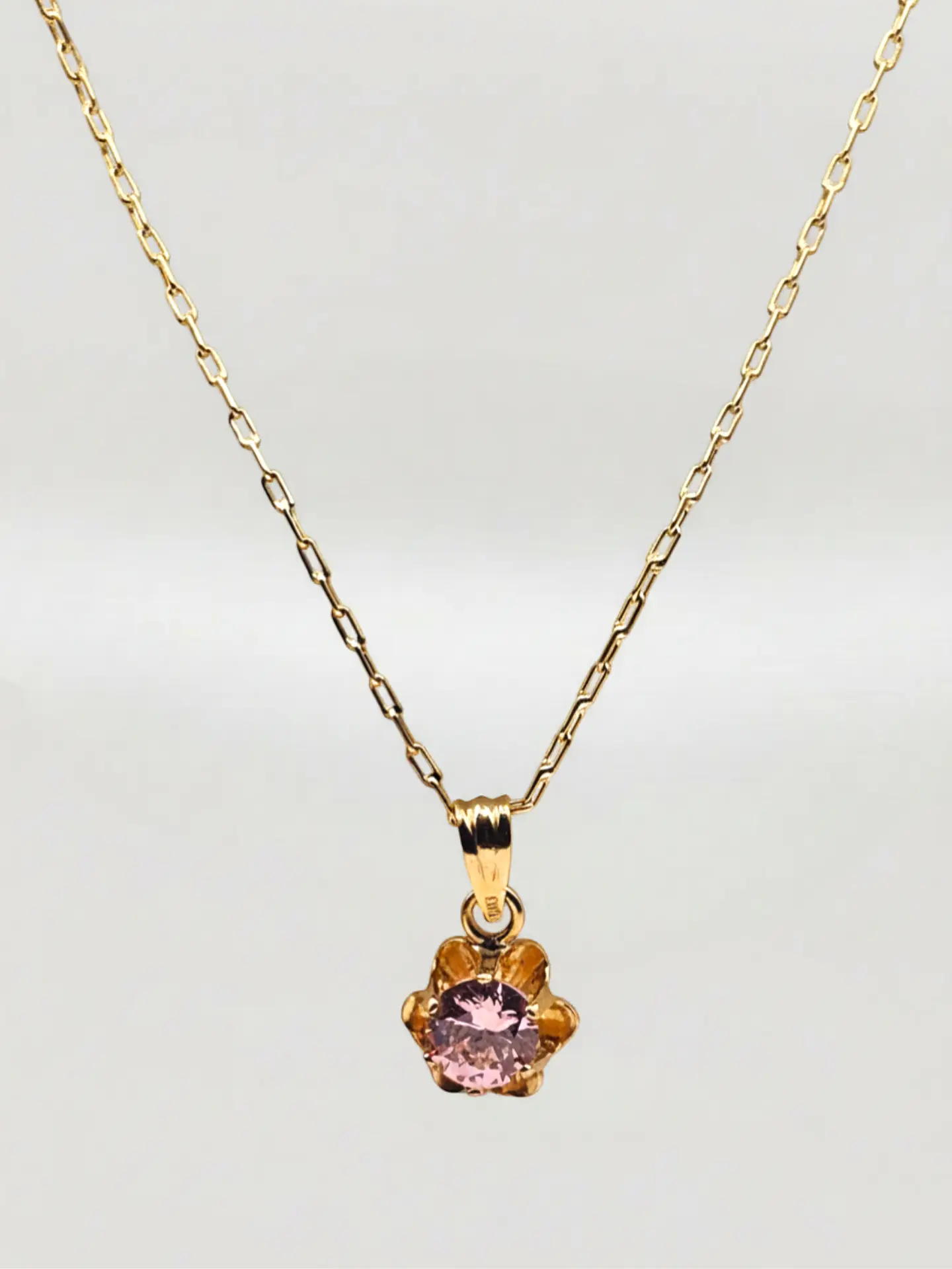 Cadena Flor Rosa de Francia de Mayo Oro 18k 2