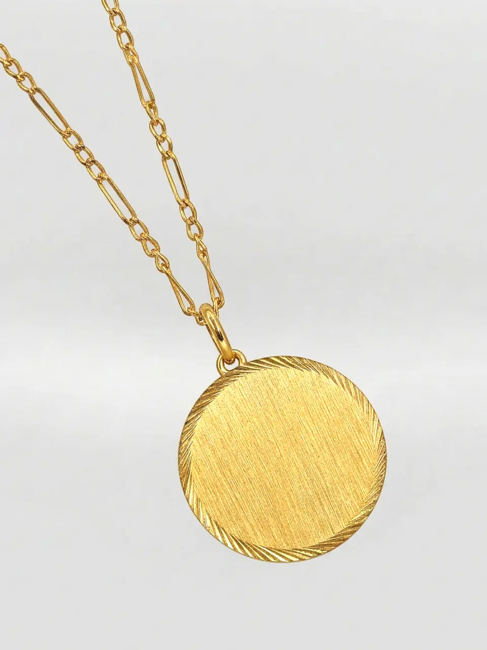 Cadena Cartier con Disco de Prestigio Oro 18k 4