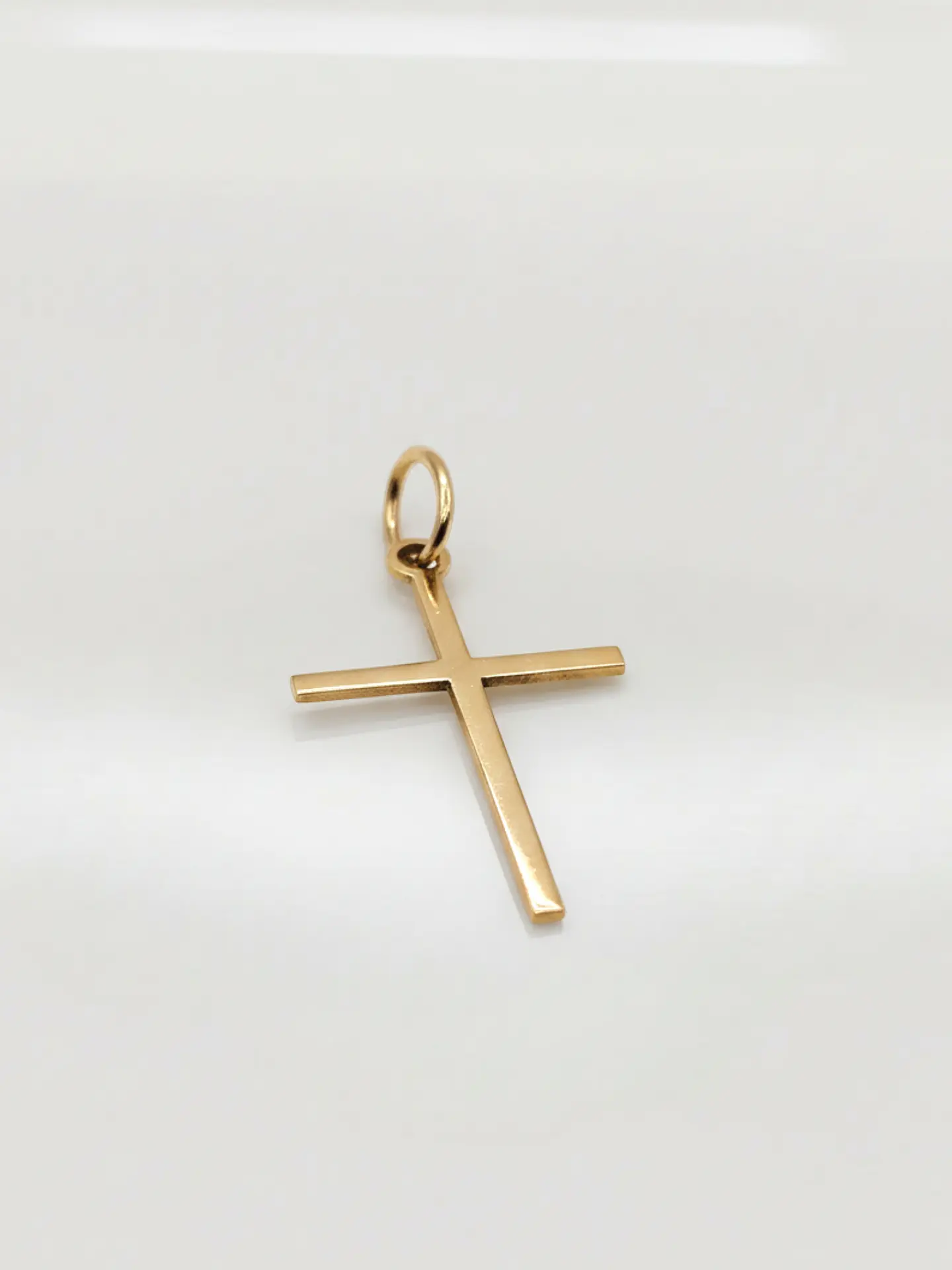 Colgante Cruz Estilizada Devoción Oro 18k 5