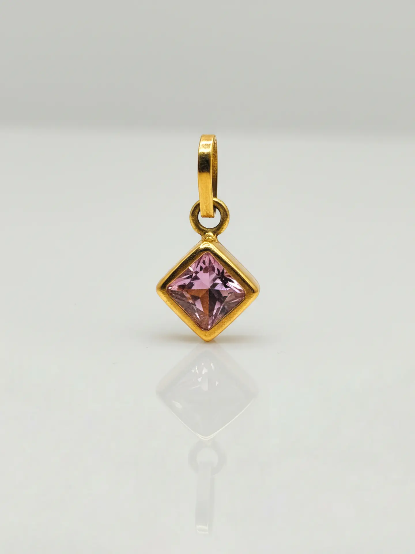 Colgante Rombo Rosa de Francia Mística Oro 18k 5